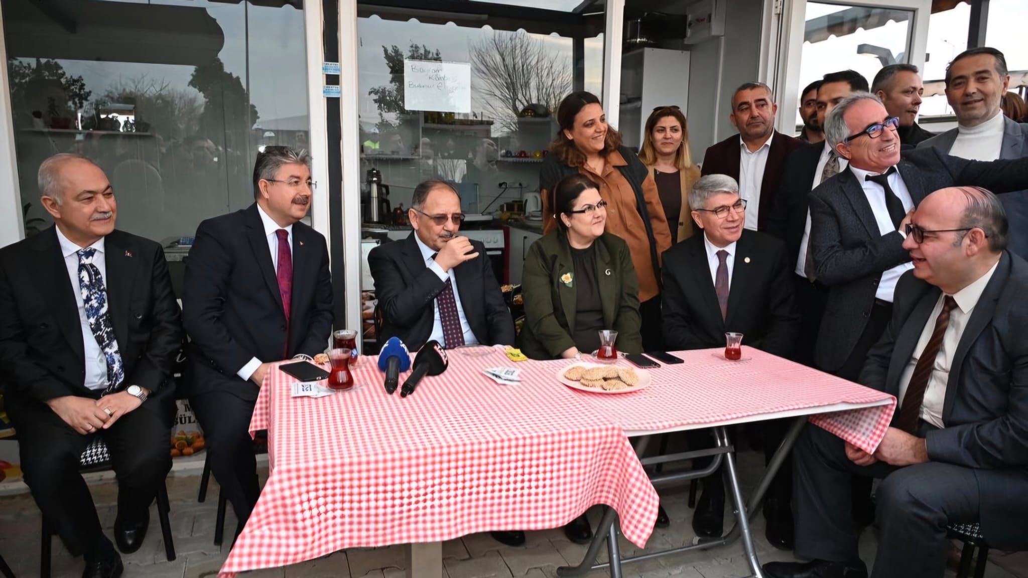 Osmaniye İlimizde Yapımı Tamamlanan 1.976 Konut Bakanımız Sayın Mehmet ÖZHASEKİ Beyefendinin Katılı ile Gerçekleşti.