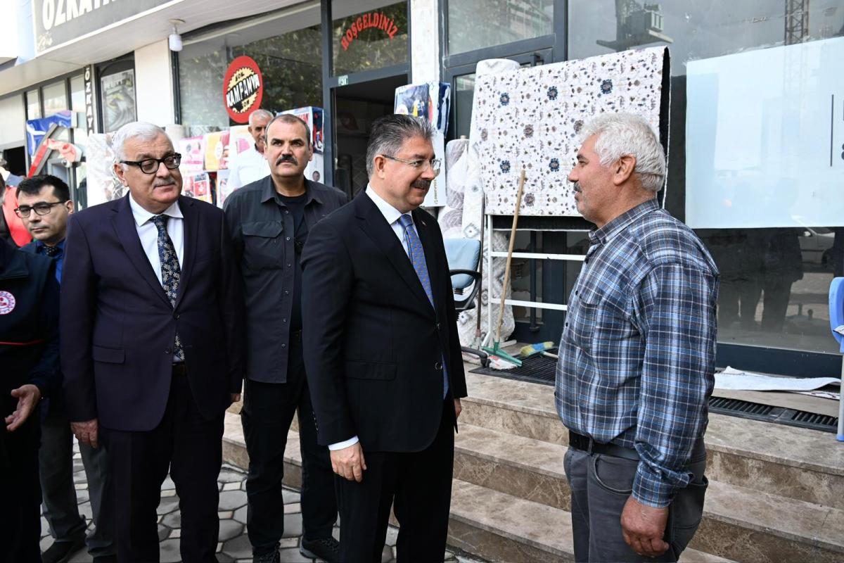 Osmaniye Valisi Sayın Dr. Erdinç Yılmaz, Esnaflarımızı Ziyaret Etti.
