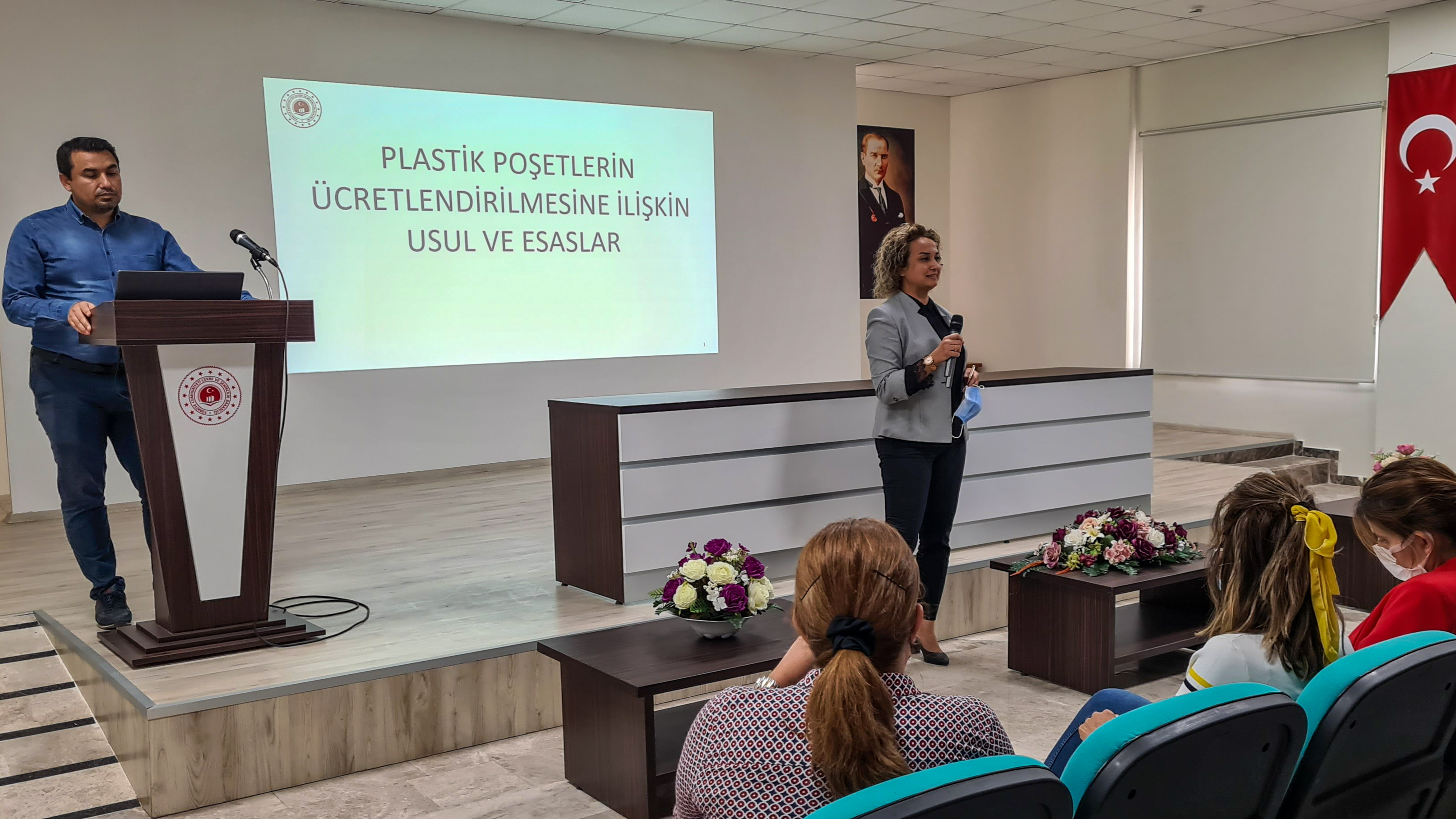 Poşetlerin Ücretlendirilmesine İlişkin Usul ve Esaslar Hakkında Bilgilendirme Toplantısı Yapıldı.