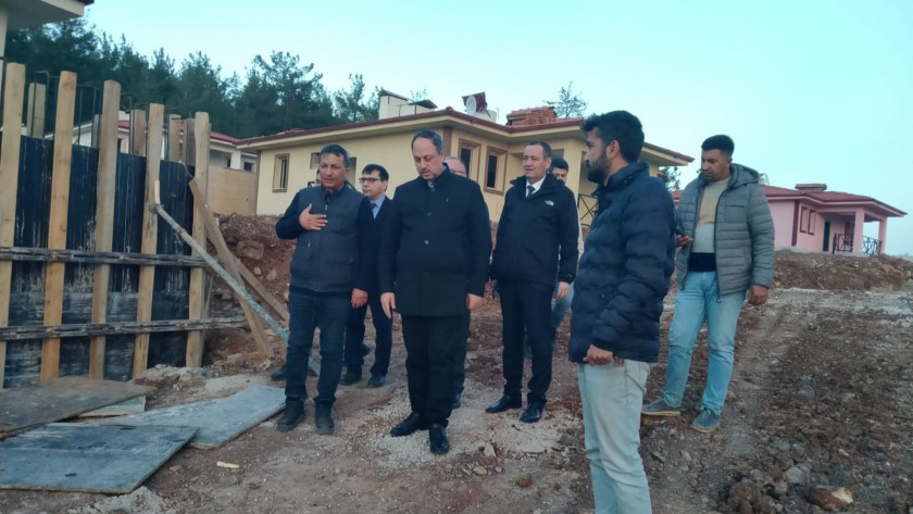 Şekerdere, Ellek ve Hasanbeyli İlçemize Bağlı Sarayova Köylerinde Yapımı Devam Eden Deprem Konutlarda İnceleme