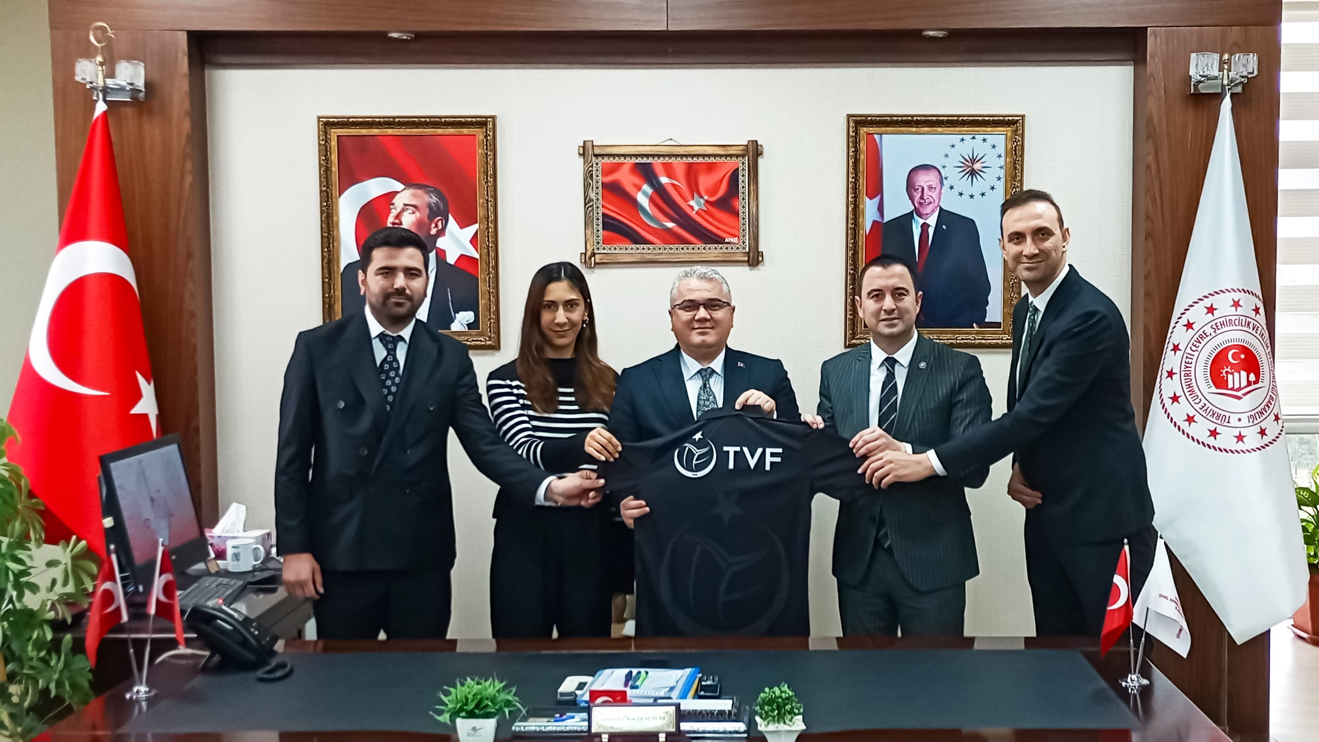 Türkiye Voleybol Federasyonu Osmaniye İl Temsilcisi Sayın Osman KIBRISLIGİL, İl Müdürümüzü Ziyaret Etti