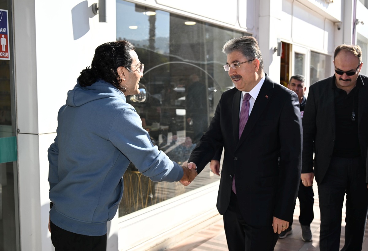 Valisi Sayın Dr. Erdinç Yılmaz, Esnaflarımızı Ziyaret Etti.