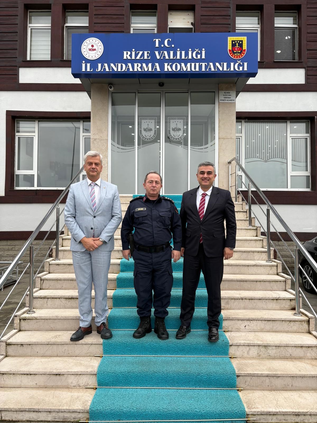 il Müdürümüzden İl Jandarma Komutanına Ziyaret