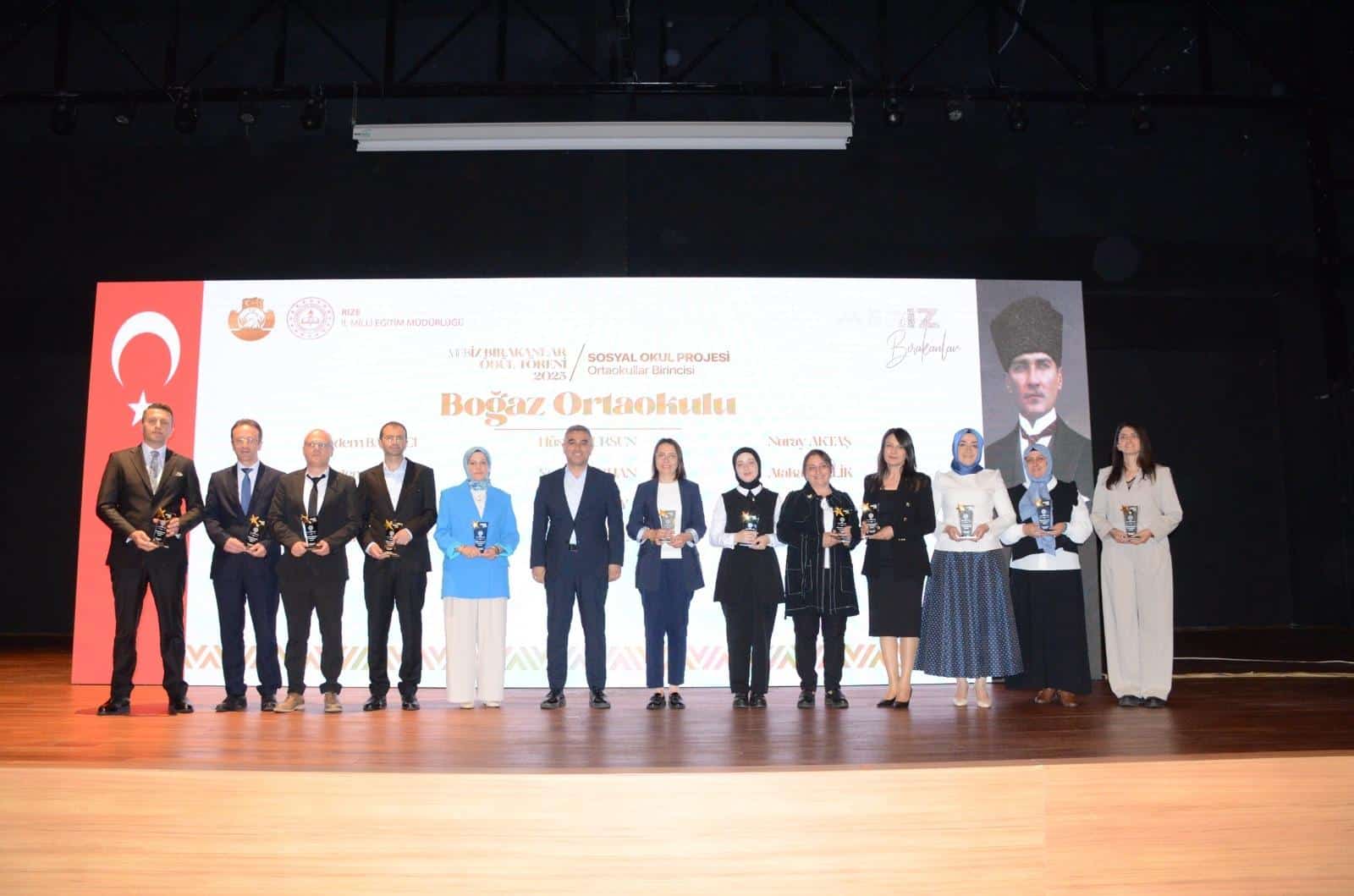 İZ BIRAKANLAR ÖDÜL TÖRENİ 2025