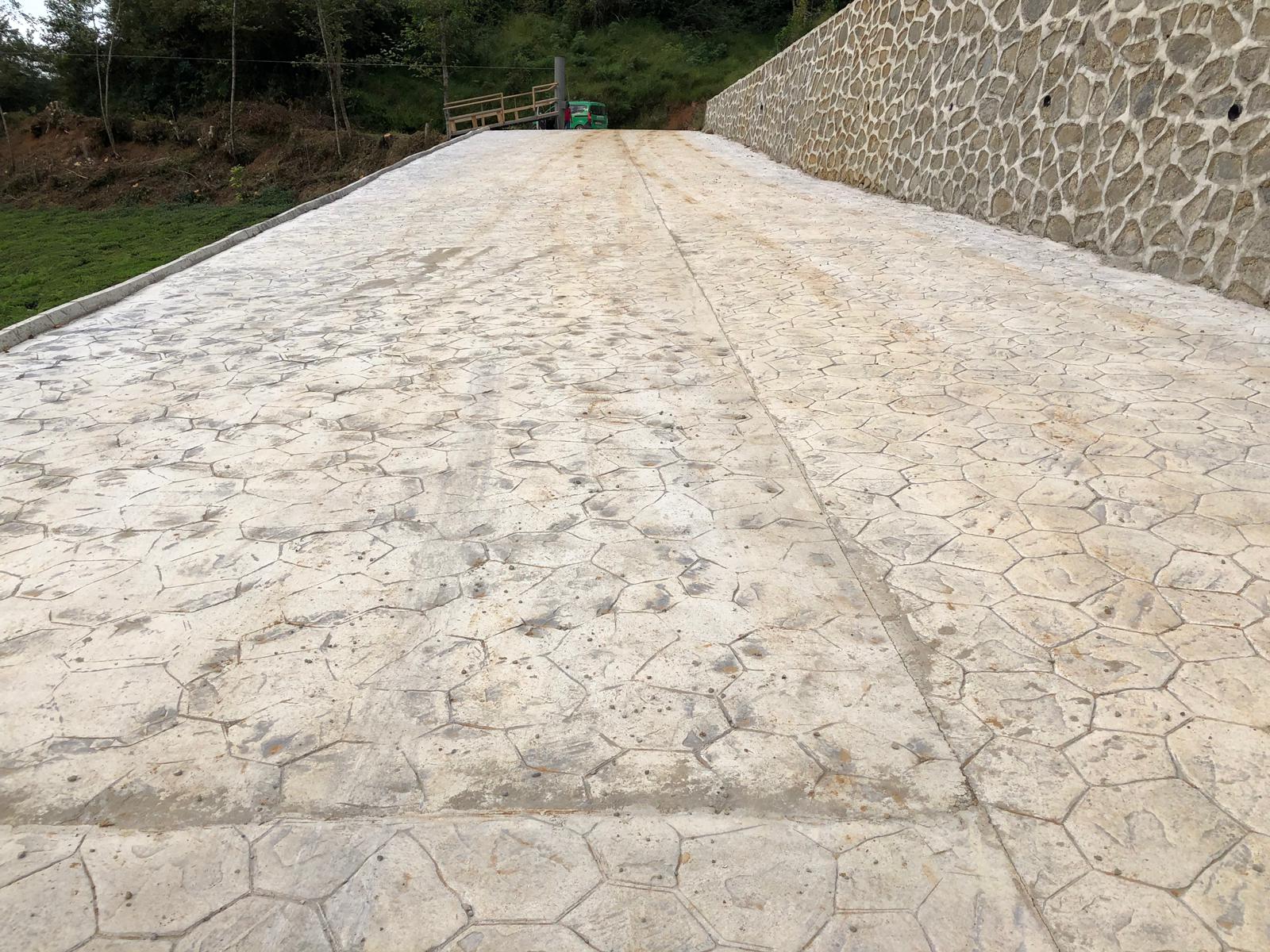 Pileki Mağarası Stabilize Yolu Betonlama İşi