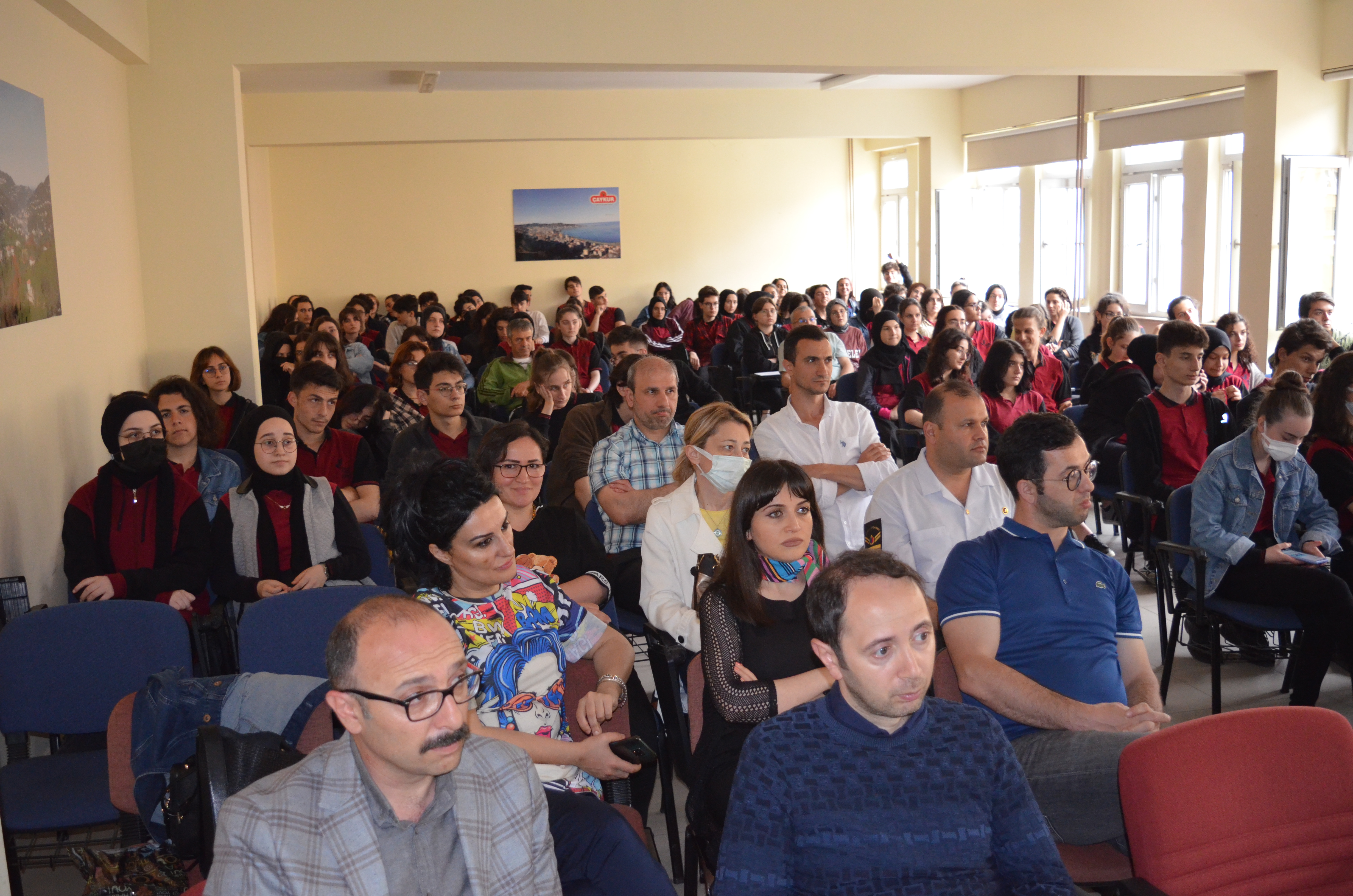 TÜRKİYE ÇEVRE HAFTASI ETKİNLİKLERİ KAPSAMINDA MÜNAZARA ETKİNLİĞİ DÜZENLENDİ