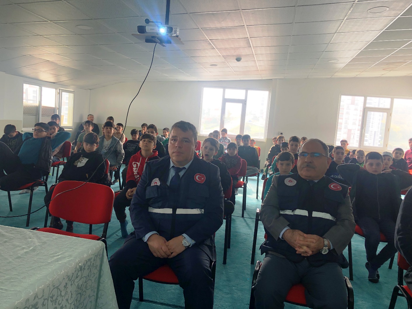 CANİK MERKEZ YATILI HAFIZLIK ERKEK KUR’AN KURSUNDA SIFIR ATIK FARKINDALIK EĞİTİMİ YAPILDI.