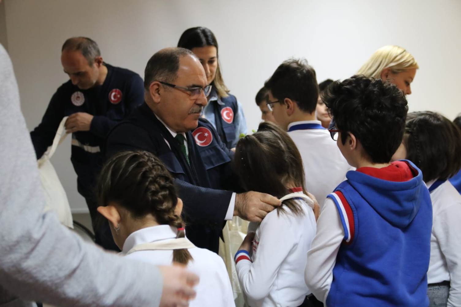 HASKÖY Cumhuriyet İlkokulu Öğrencileri İl Müdürlüğümüzün katılımıyla Samsun TÜİK Bölge Müdürlüğü Personeline “Çevre Bilinci ve Geri Dönüşüm” Konulu Sunum Gerçekleştirildi.