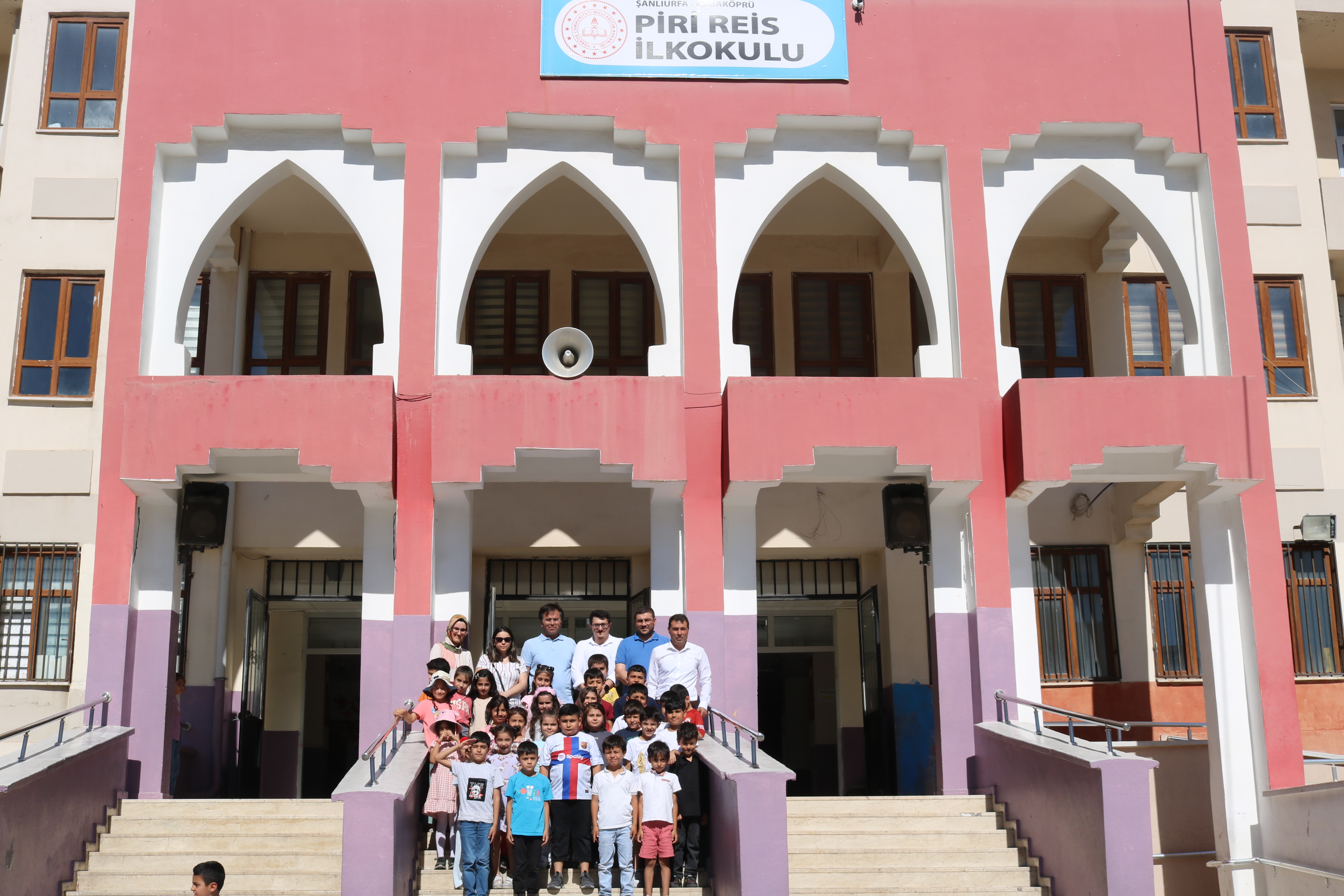 ''5-9 Haziran TÜRKİYE ÇEVRE HAFTASI''etkinlikleri kapsamında Müdürlüğümüz personelleri tarafından ilköğretim öğrencilerine ''Sıfır Atık'' konusunda farkındalık eğitimi verildi.