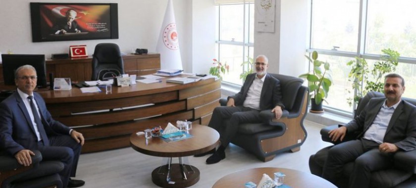 Mardin Milletvekili Şeyhmus Dinçel, İl Müdürlüğümüzü ziyaret etti.