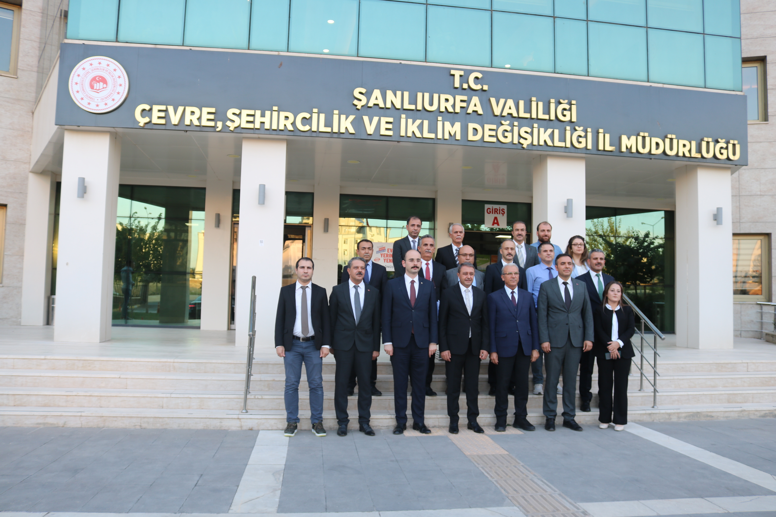 Şanlıurfa Valisi Sn. Hasan ŞILDAK, İl Müdürlüğümüzü ziyaret ederek yürütülen çalışmalar hakkında brifing aldı.