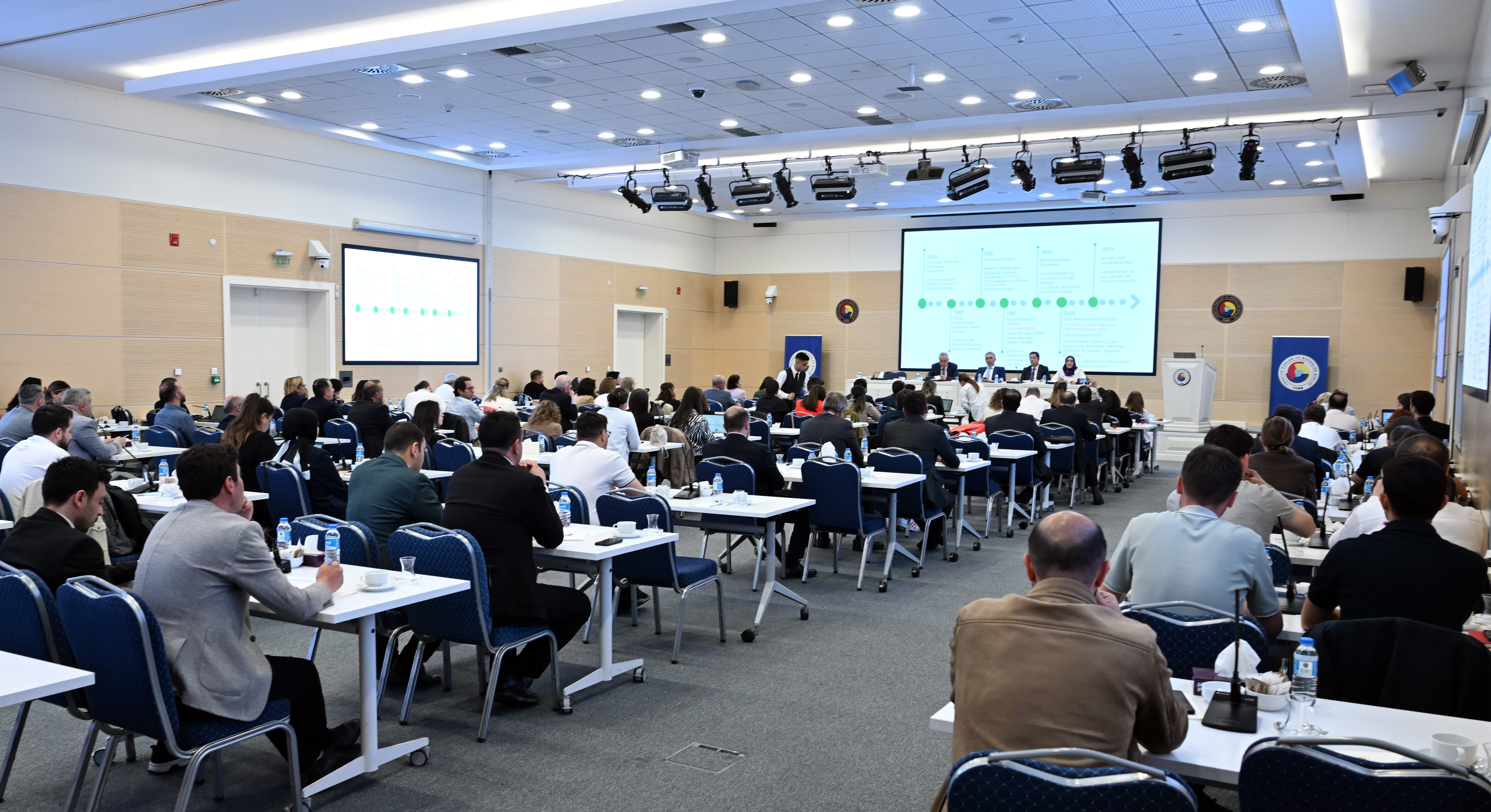 Endüstriyel Emisyonların Yönetimi Yönetmeliği Bilgilendirme ve Sektörel MET Tebliğ Taslakları İstişare Toplantısı gerçekleştirildi.