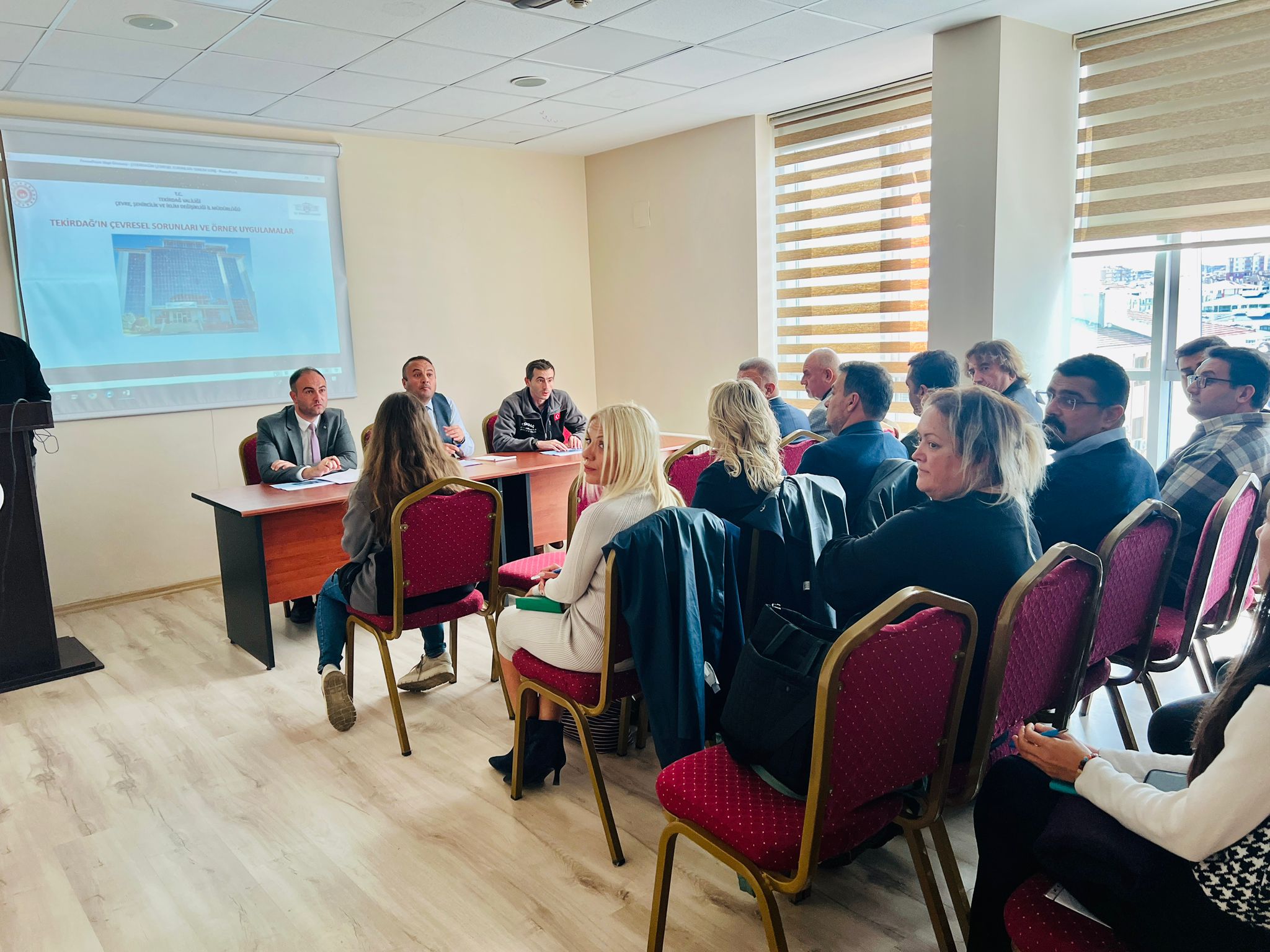 ÇED VEÇEVRE DANIŞMANLIK FİRMALARI İLE TOPLANTI YAPILDI