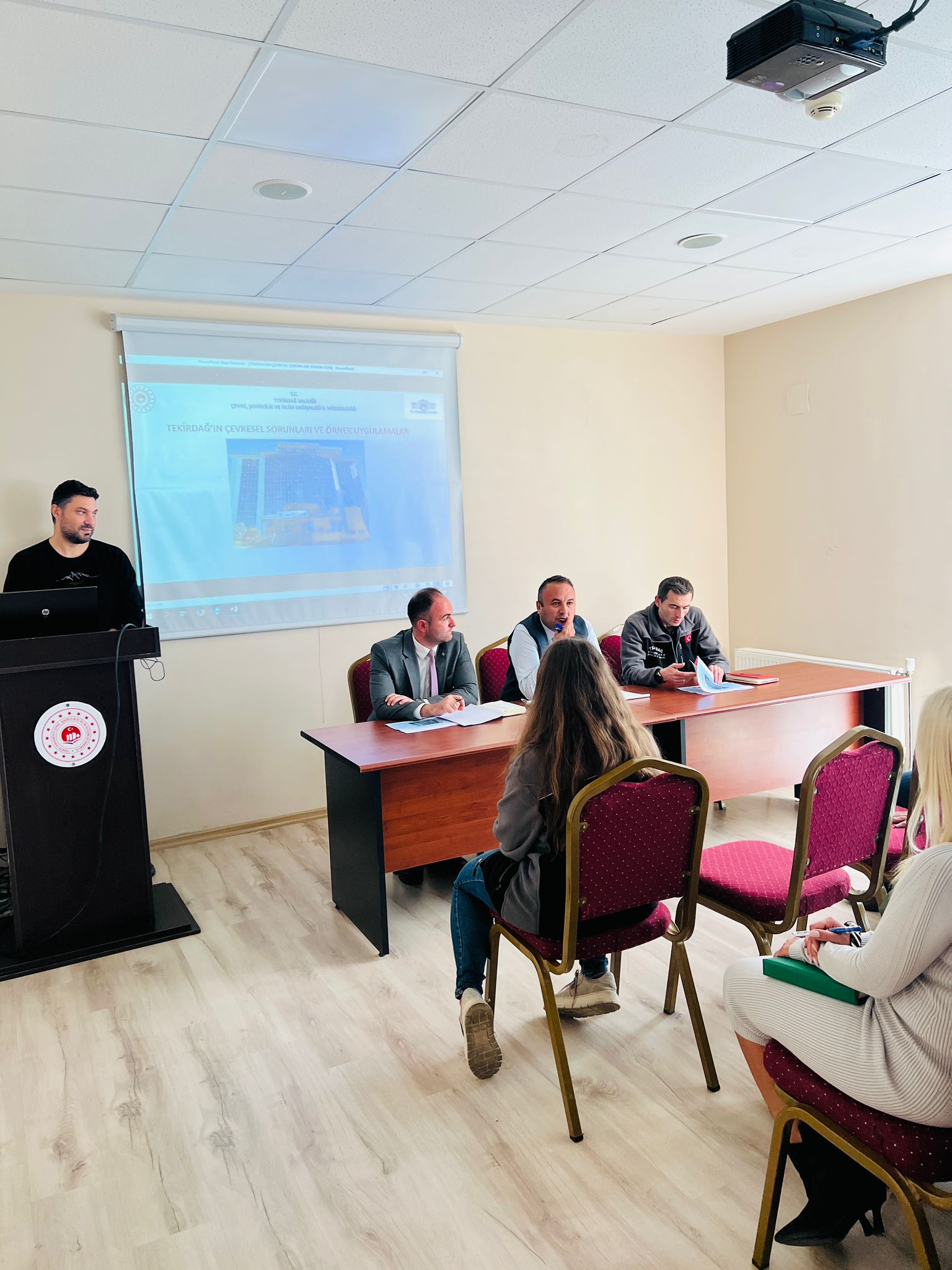 ÇED VEÇEVRE DANIŞMANLIK FİRMALARI İLE TOPLANTI YAPILDI