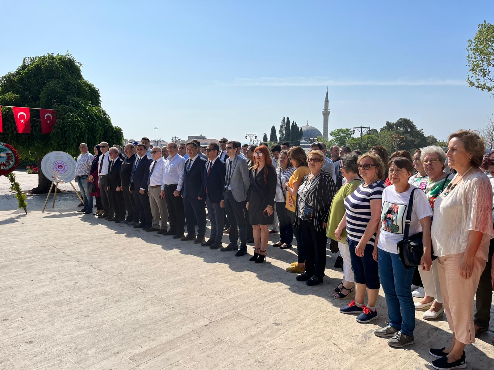 ÇEVRE HAFTASI ETKİNLİKLERİ ATATÜRK ANITI'NA ÇELENK SUNUMU VE MAKAM ZİYARETLERİ İLE BAŞLADI