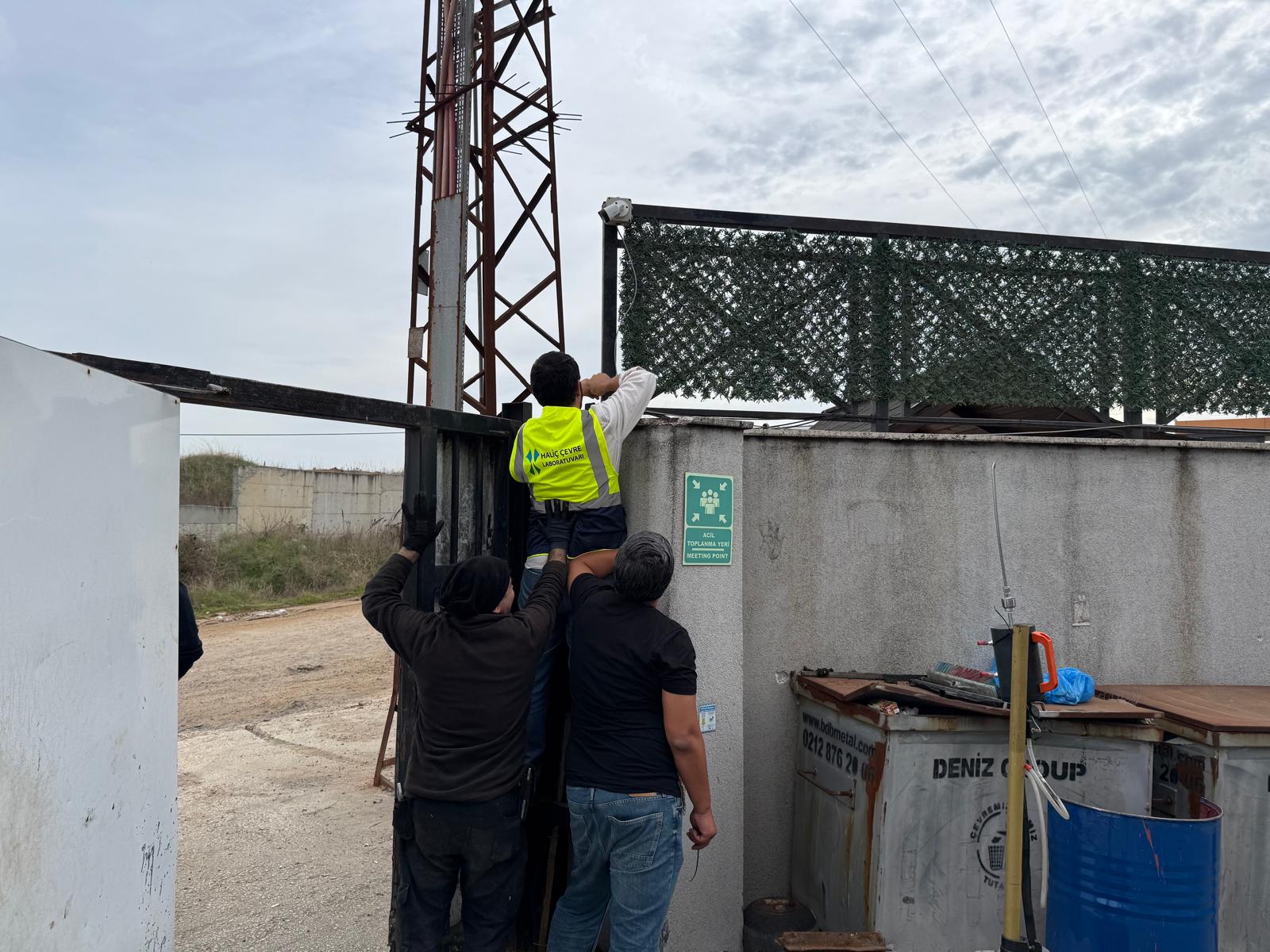 ERGENE İLÇESİNDEKİ KİMYA TESİSLERİNE EMİSYON DENETİMİ