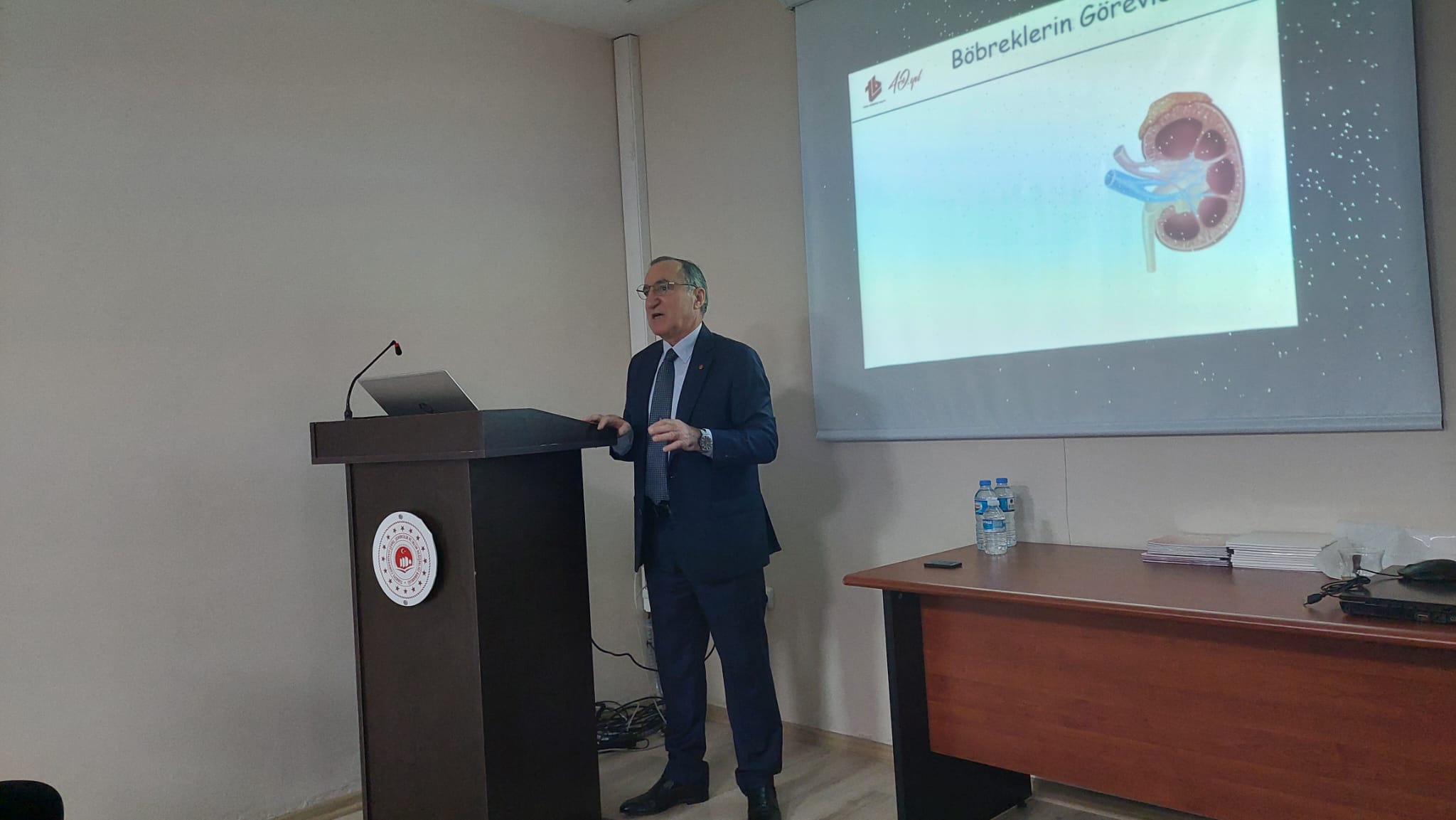 TÜRKİYE BÖBREK VAKFI'NCA İL MÜDÜRLÜĞÜMÜZ PERSONELİNE YÖNELİK BÖBREK SAĞLIĞI FARKINDALIK SEMİNERİ GERÇEKLEŞTİRLDİ