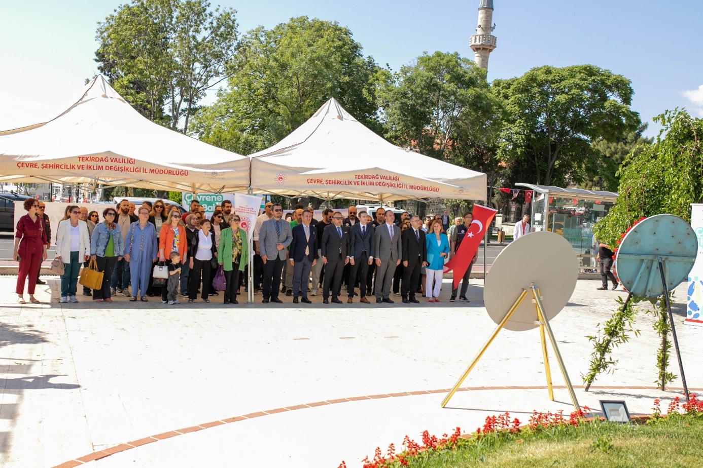 TÜRKİYE ÇEVRE HAFTASI ETKİNLİKLERİ ATATÜRK ANITI'NA ÇELENK SUNUMU VE MAKAM ZİYARETLERİ İLE BAŞLADI
