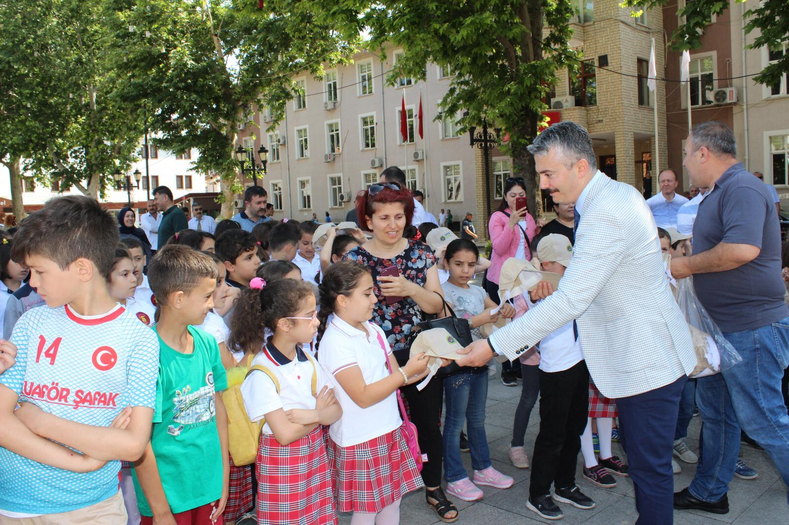 5 HAZİRAN DÜNYA ÇEVRE GÜNÜ TÖREN İLE KUTLANDI