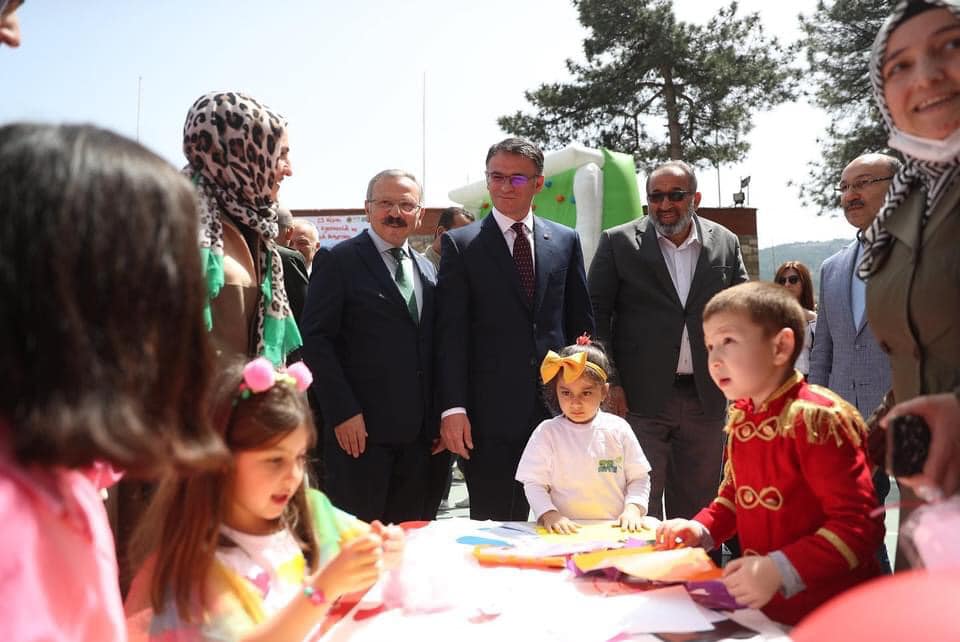 Çevre ve Çocuk Şenliği İlimizde Coşkuyla Kutlandı