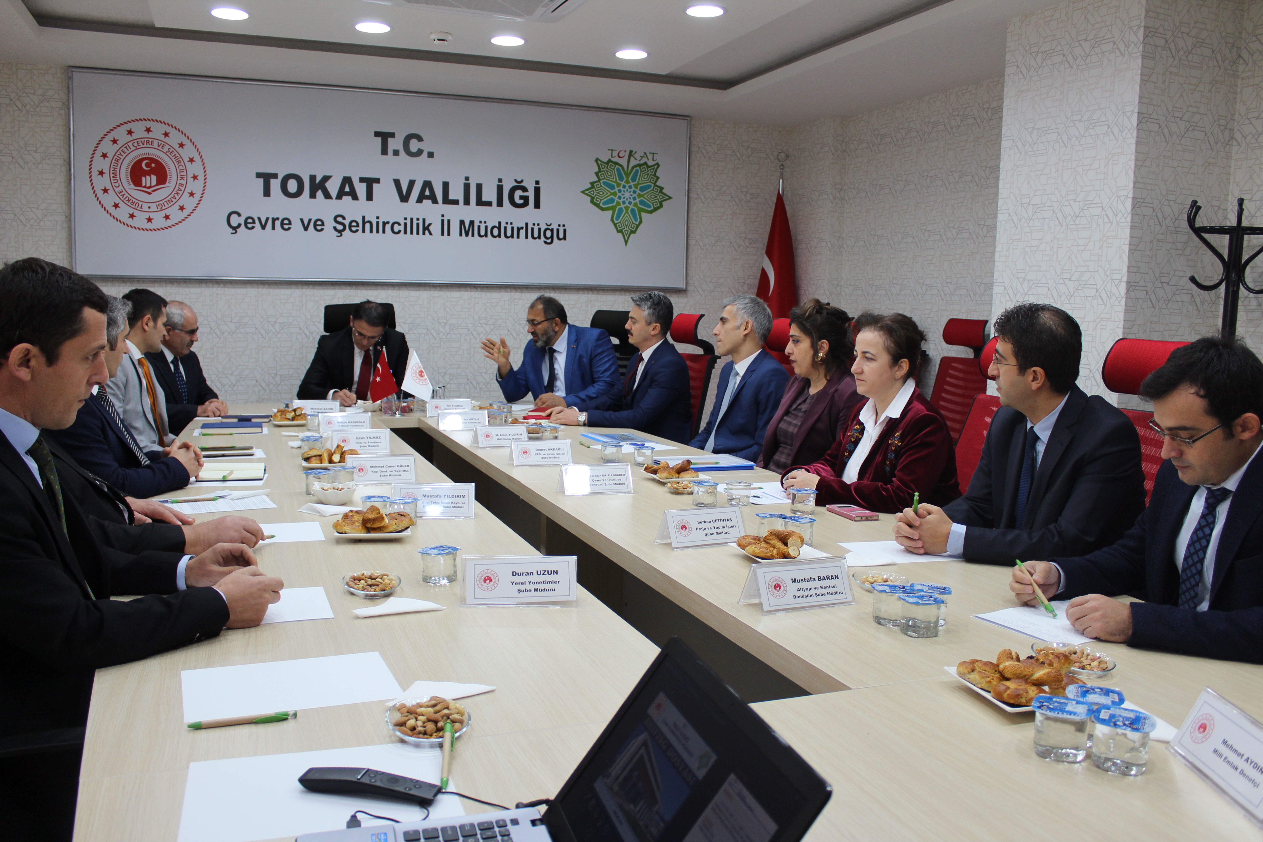 Tokat Valisi Sayın Dr. Ozan BALCI Müdürlüğümüzü Ziyaret Ederek Brifing Aldı