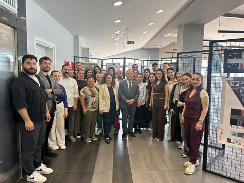 Sürdürülebilirlilik için Modüler Stand ve Vitrin Tasarımı Sergisi