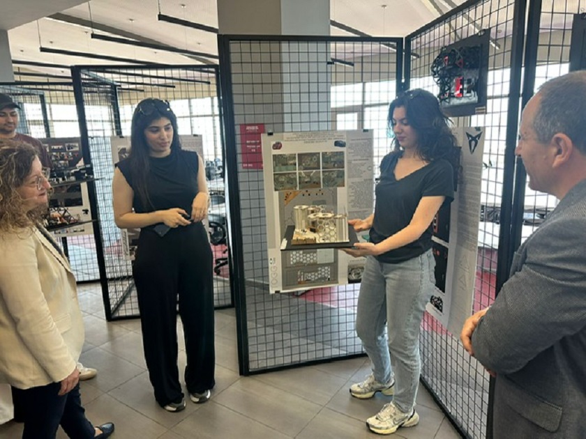 Sürdürülebilirlilik için Modüler Stand ve Vitrin Tasarımı Sergisi