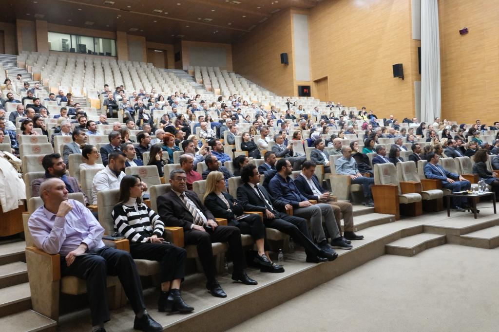 Üniversite Kampüslerinde Sıfır Atık Uygulamalarının Yaygınlaştırılması Projesi Çalıştayı Düzenlendi