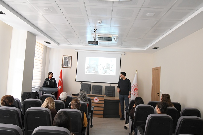 En iyi Narkotik Polisi: Anne