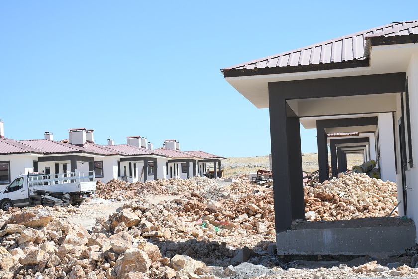 Kırsal Deprem Konutları İnşaatı