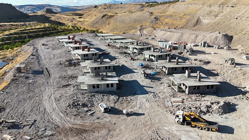 Kırsal Deprem Konutları İnşaatı
