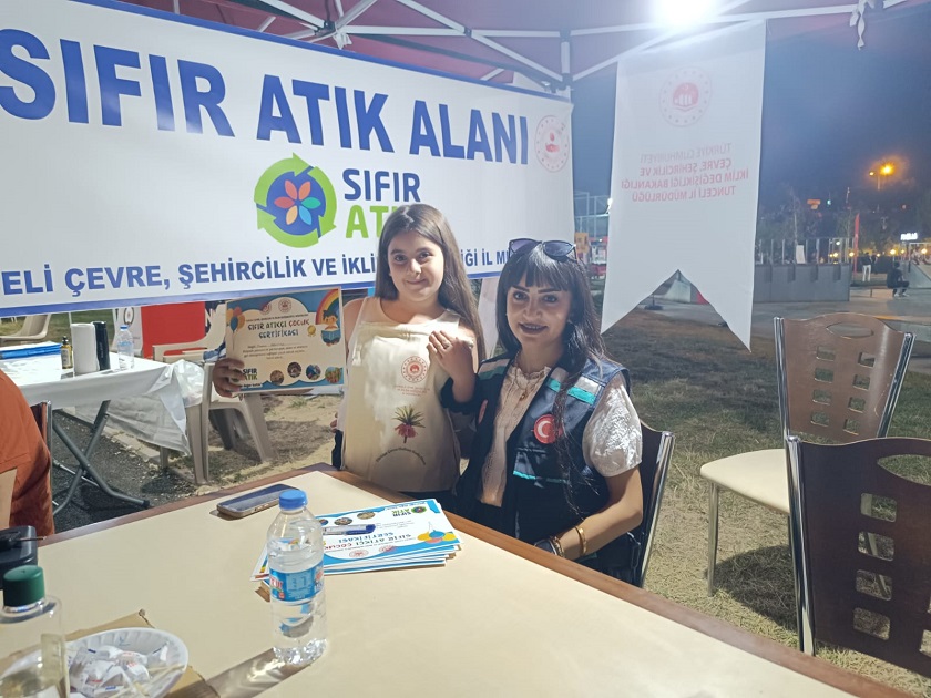 Mameki Festivalde 