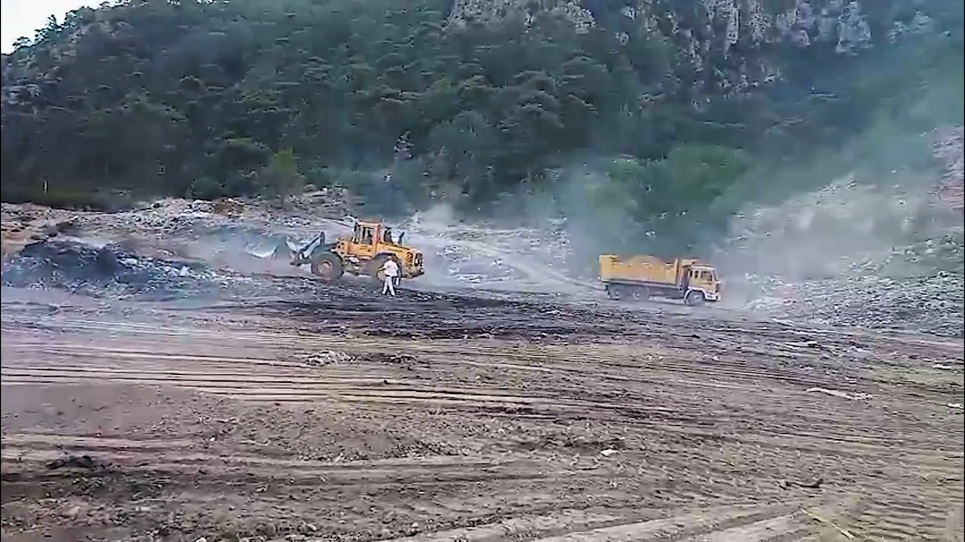 ANTALYA’DA ÇEVREYİ KİRLETEN BÜYÜKŞEHİR VE İLÇE BELEDİYESİNE TOPLAM 3.7 MİLYON TL CEZA