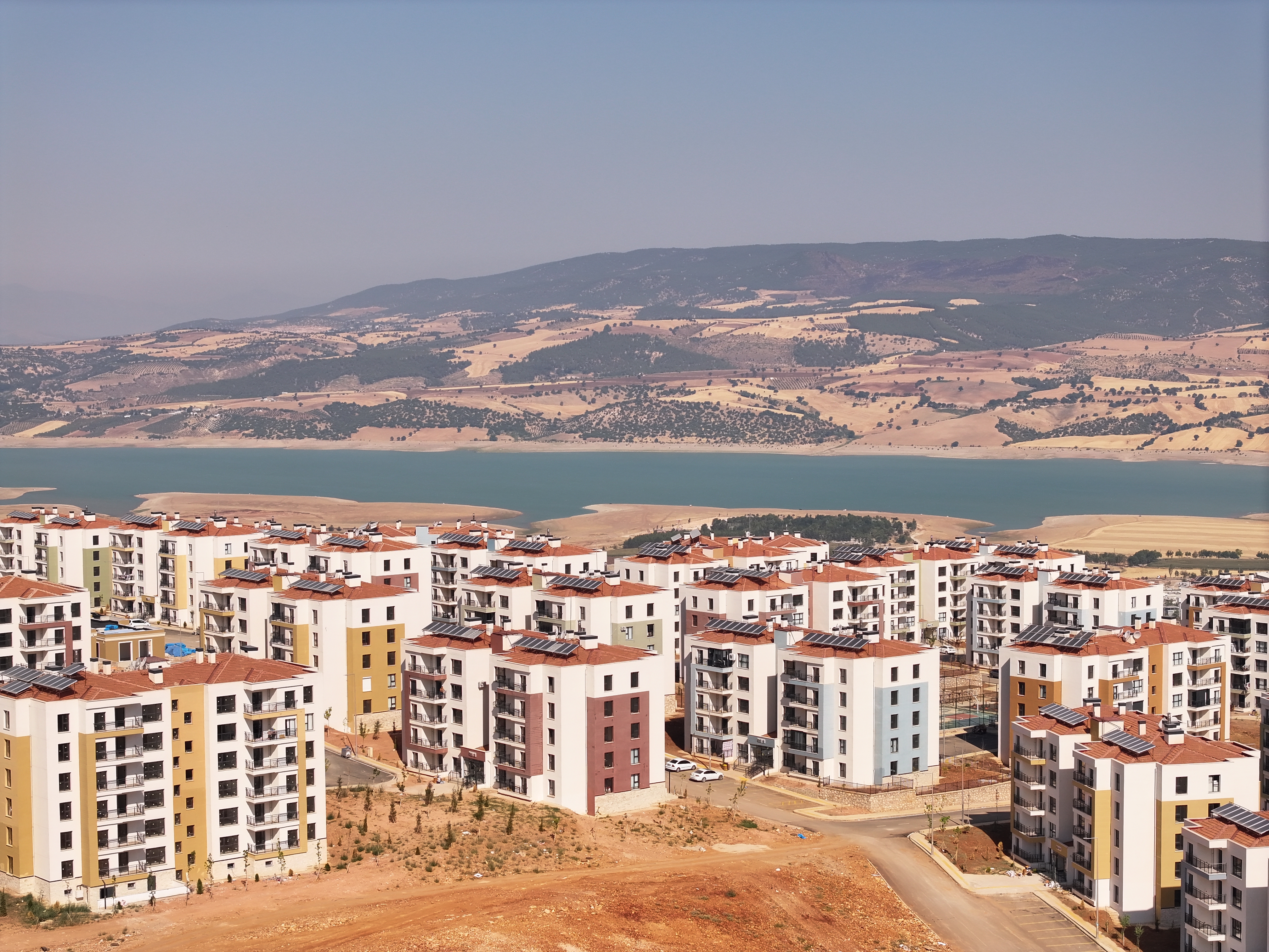 ASRIN İNŞASI TÜRKİYE’NİN BAŞARISI: 455 BİN KONUT TAMAM