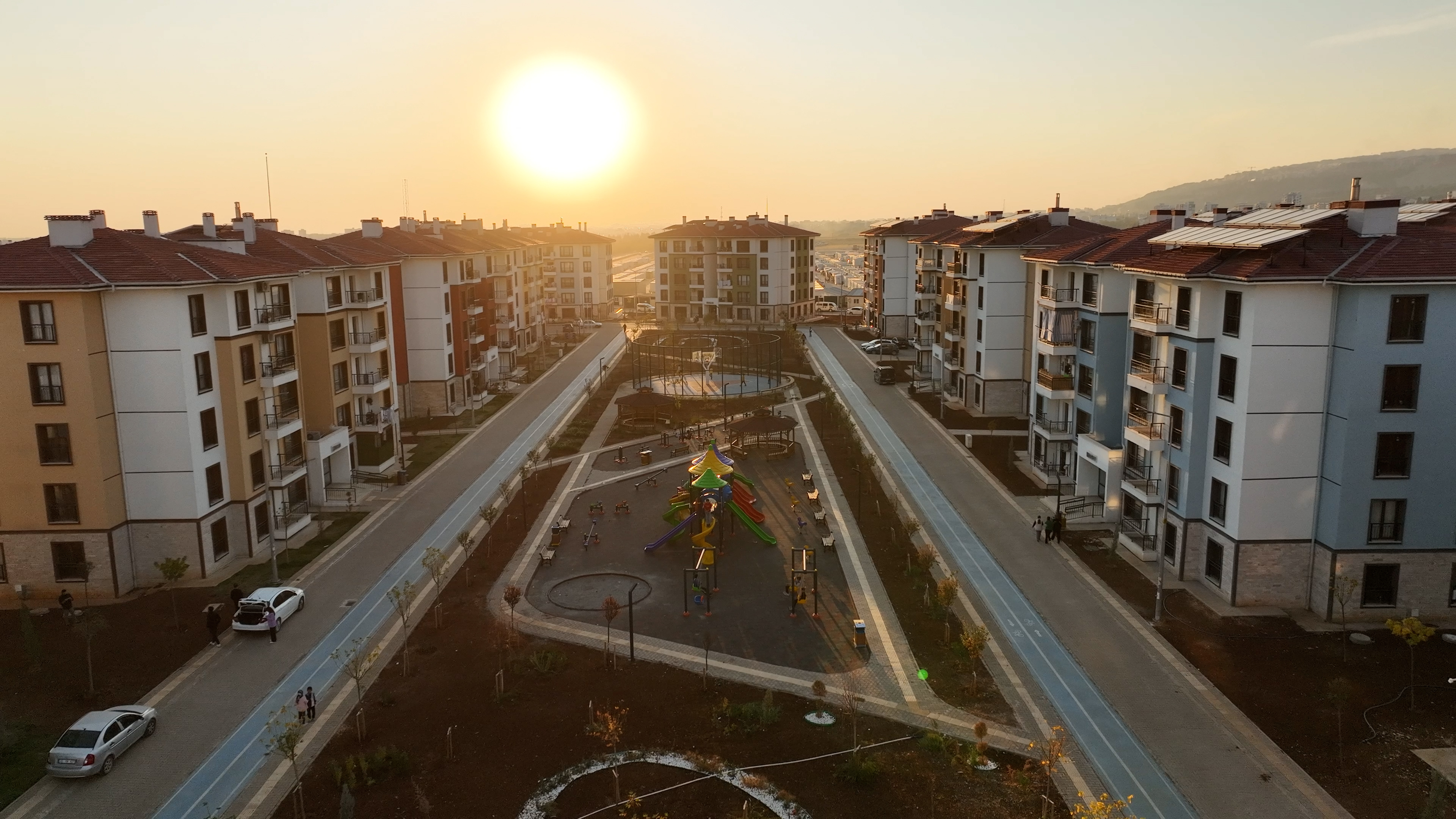 ASRIN İNŞASI TÜRKİYE’NİN BAŞARISI: 455 BİN KONUT TAMAM