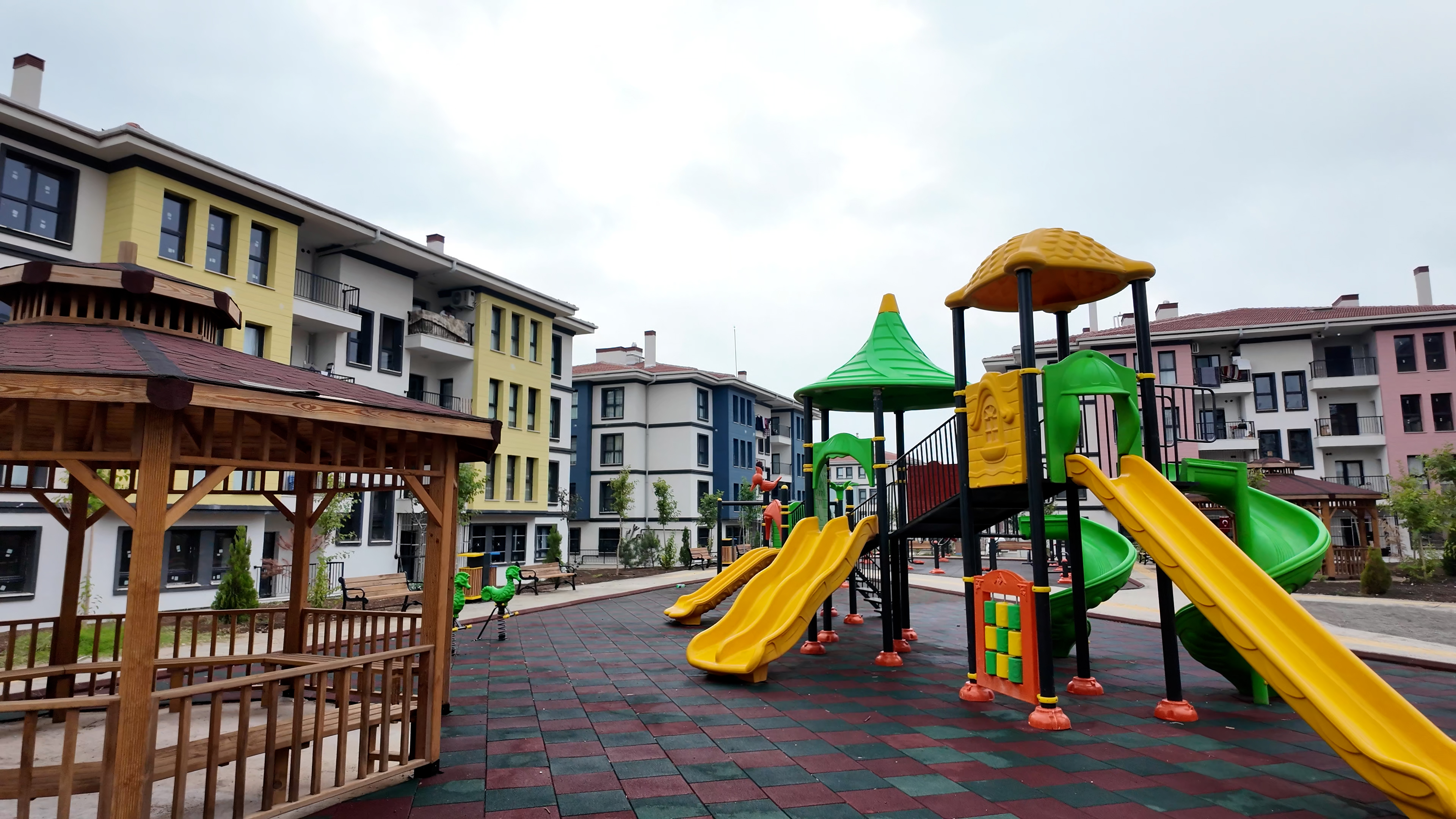 ASRIN İNŞASI TÜRKİYE’NİN BAŞARISI: 455 BİN KONUT TAMAM