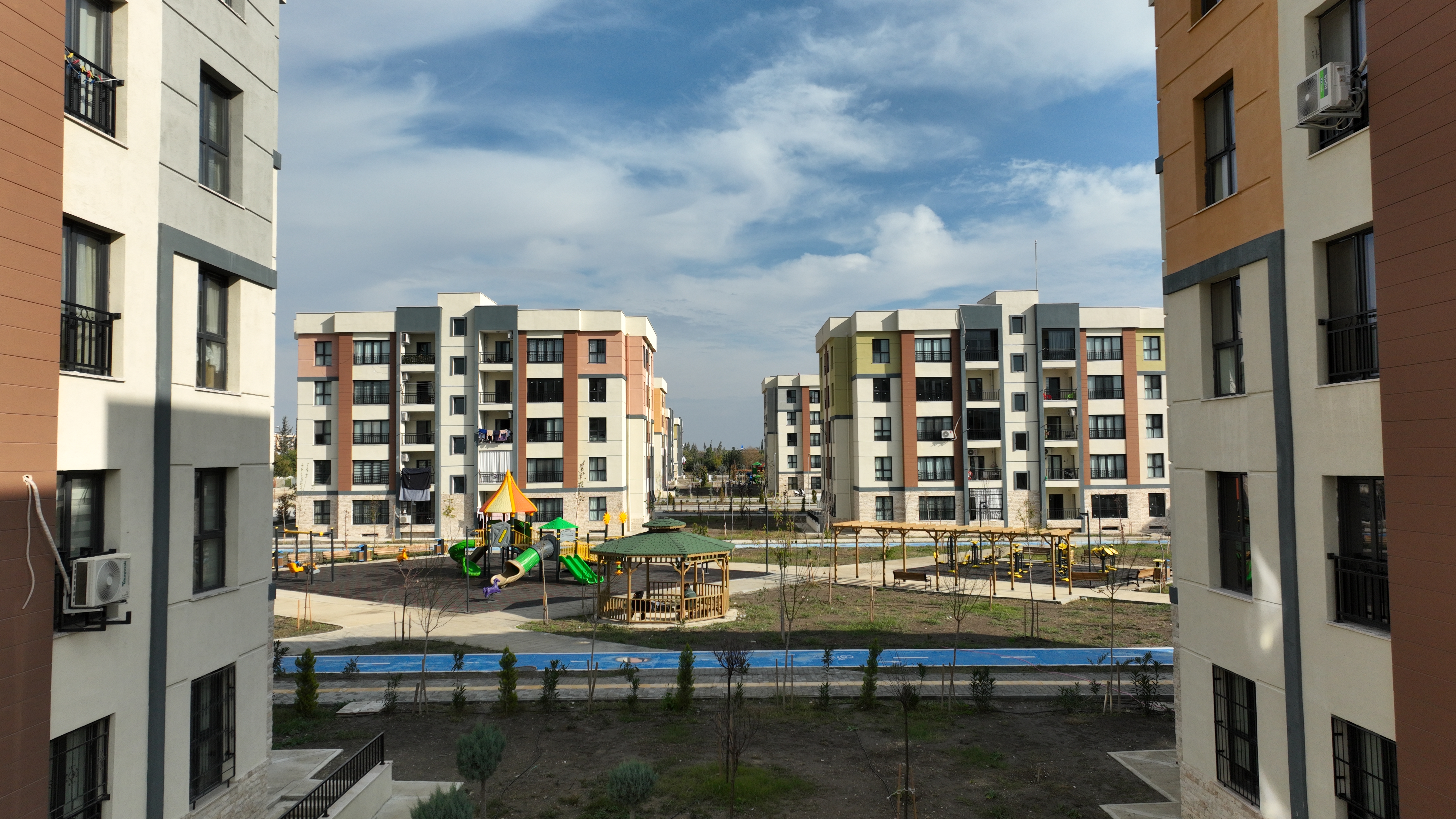 ASRIN İNŞASI TÜRKİYE’NİN BAŞARISI: 455 BİN KONUT TAMAM