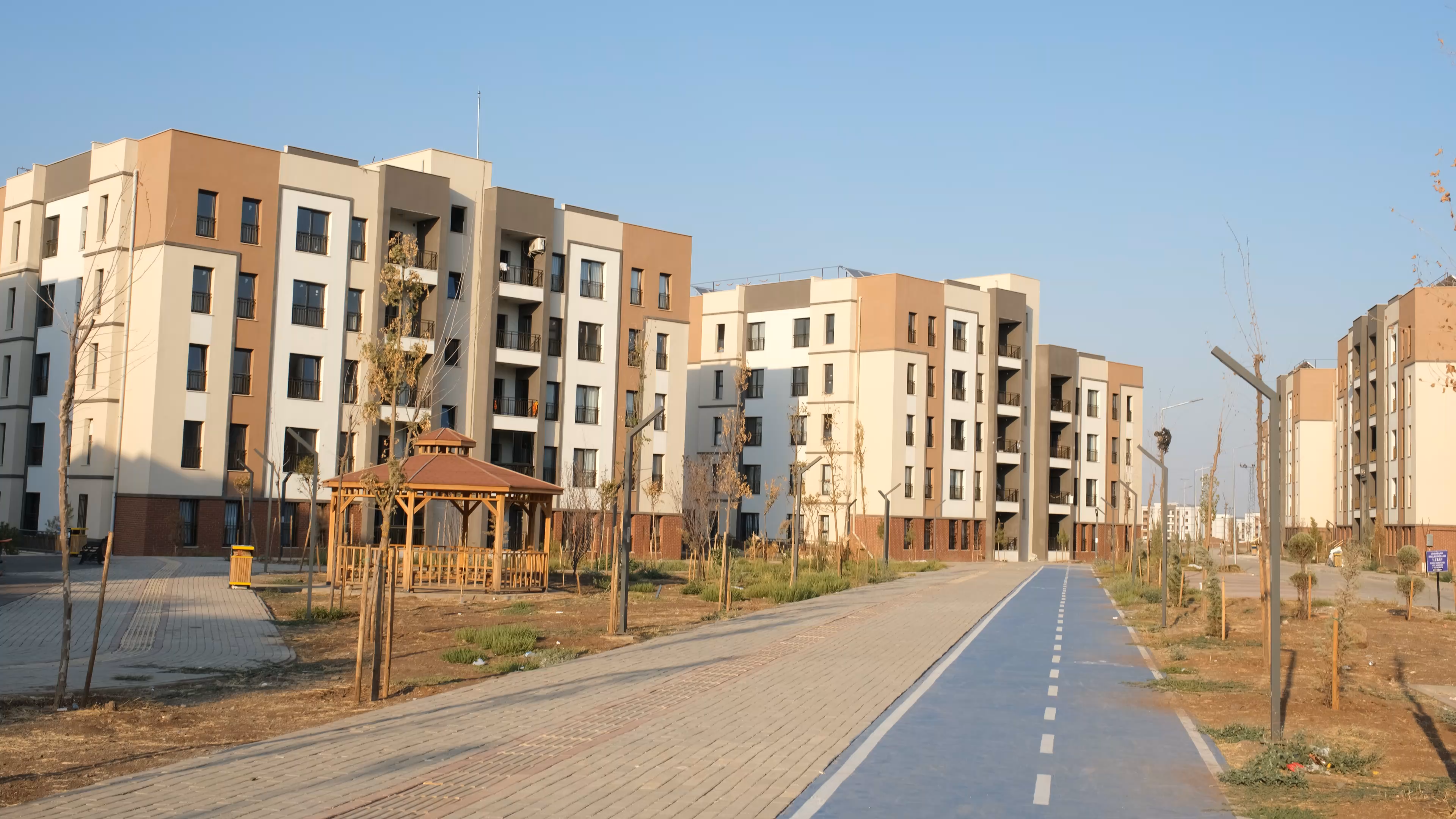 ASRIN İNŞASI TÜRKİYE’NİN BAŞARISI: 455 BİN KONUT TAMAM