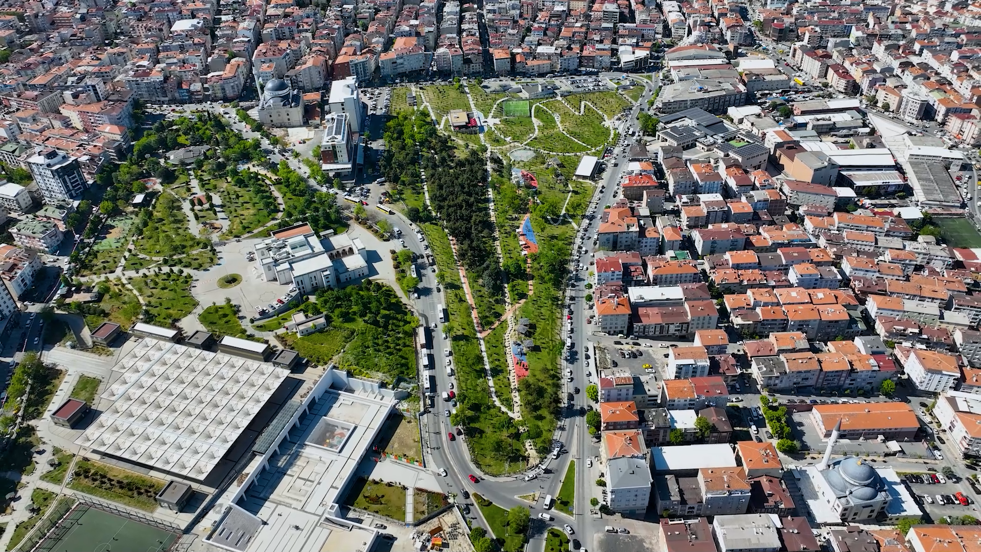 BAĞCILAR MİLLET BAHÇESİ 3 İLÇE İÇİN HUZUR MERKEZİ OLDU