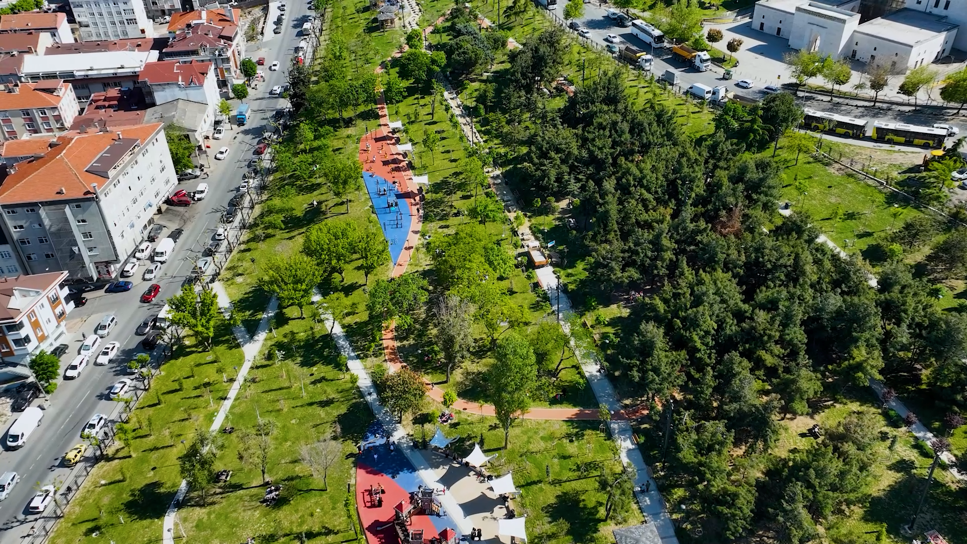 BAĞCILAR MİLLET BAHÇESİ 3 İLÇE İÇİN HUZUR MERKEZİ OLDU
