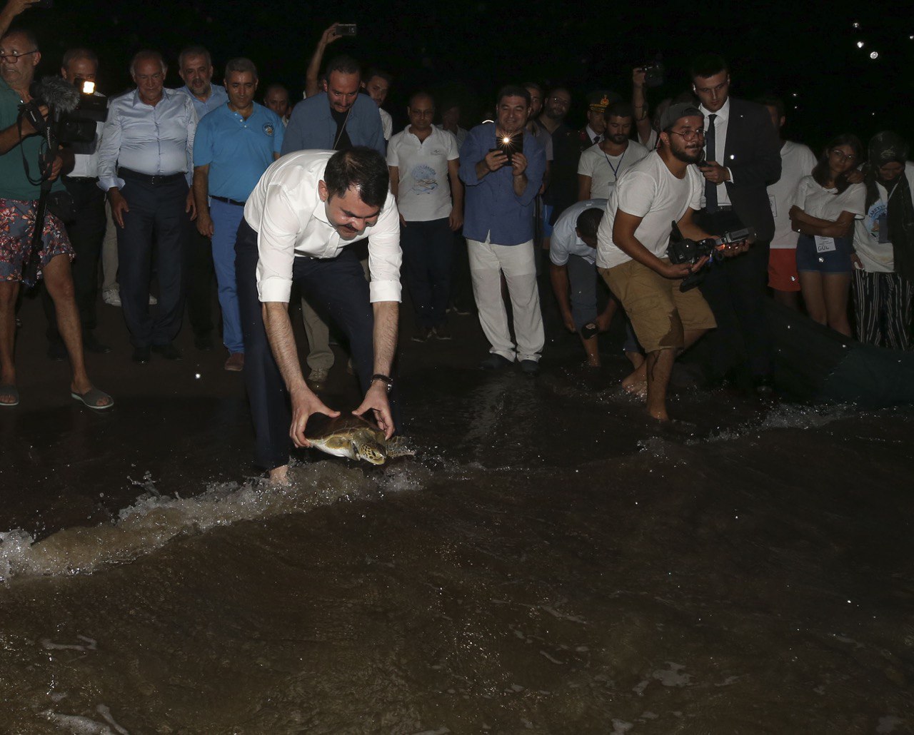 BAKAN KURUM CARETTA CARETTALARI DENİZLE BULUŞTURDU