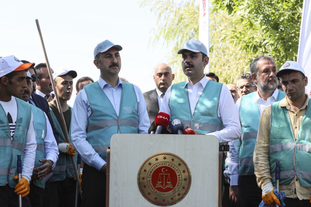 BAKAN KURUM: “KIYILARIMIZI KİMSENİN BOZMASINA İZİN VERMEYECEĞİZ”