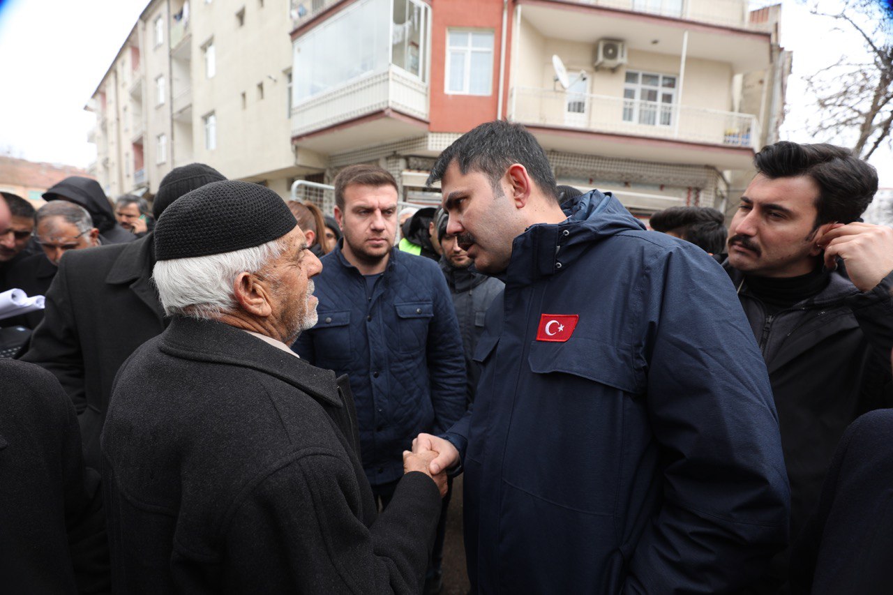 BAKAN KURUM DEPREM BÖLGESİNDE İNCELEMELERDE BULUNDU