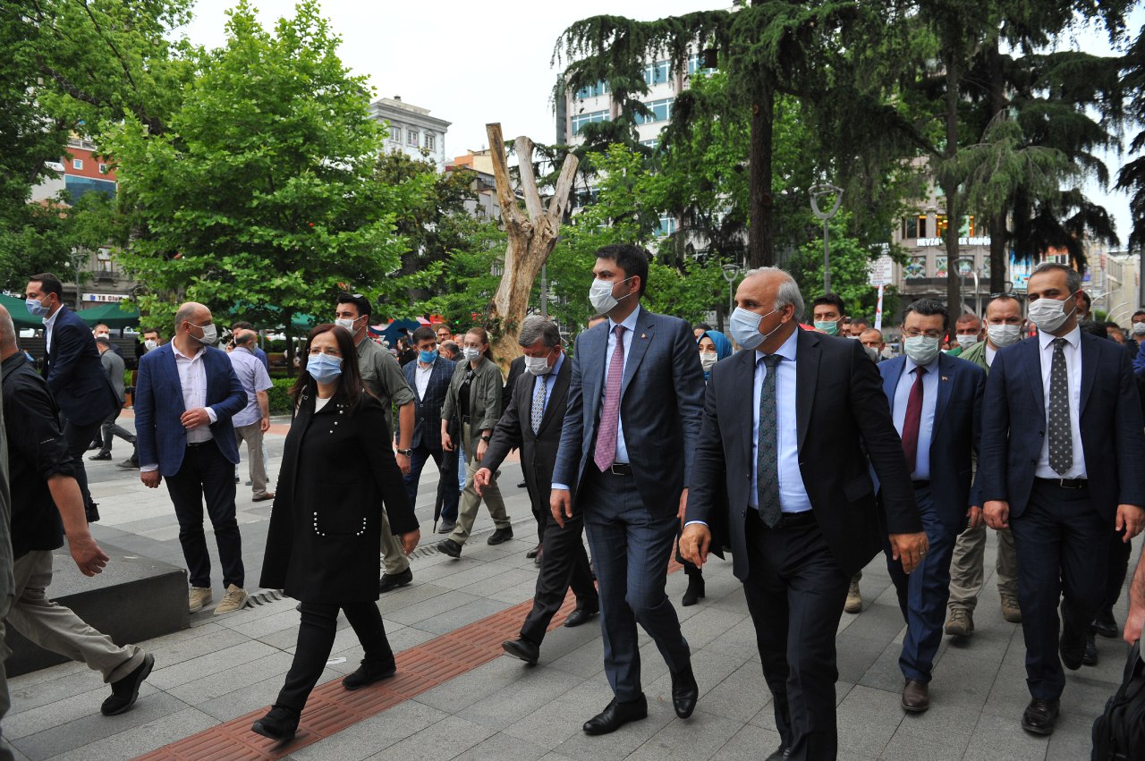 BAKAN KURUM TRABZON’U ZİYARET ETTİ KURUM: “ŞEHRİN YAŞAM KALİTESİNİ ARTIRMAK İÇİN ÇALIŞYORUZ”