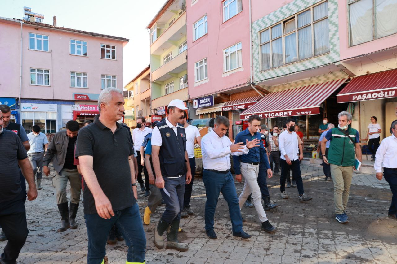 BAKAN KURUM KASTAMONU'NUN İLÇELERİNDE İNCELEMELERİNİ SÜRDÜRDÜ