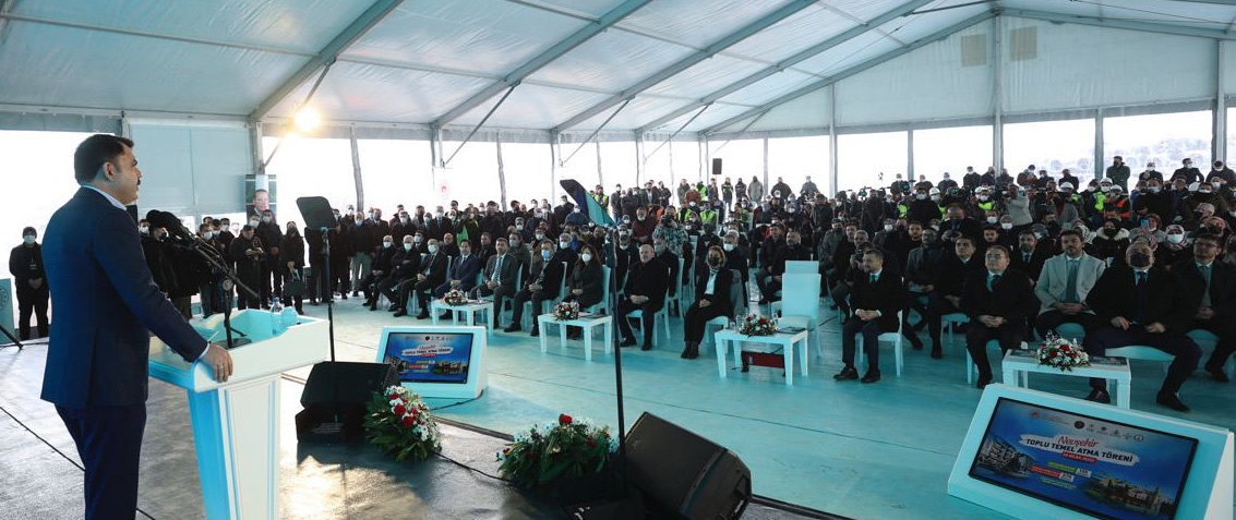 BAKAN KURUM NEVŞEHİR KENTSEL DÖNÜŞÜM KONUTLARI VE DERİNKUYU ARITMA TESİSİ TEMEL ATMA TÖRENİ’NE KATILDI