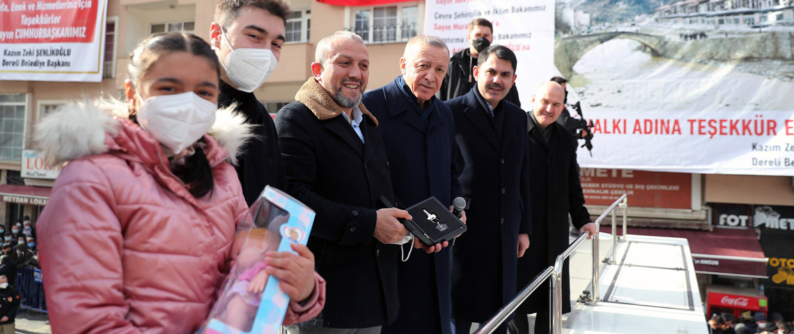 BAKAN KURUM ‘DERELİ-DOĞANKENT AFET KONUTLARI, İŞYERLERİ VE ALTYAPI YATIRIMLARI AÇILIŞ TÖRENİ'NE KATILDI