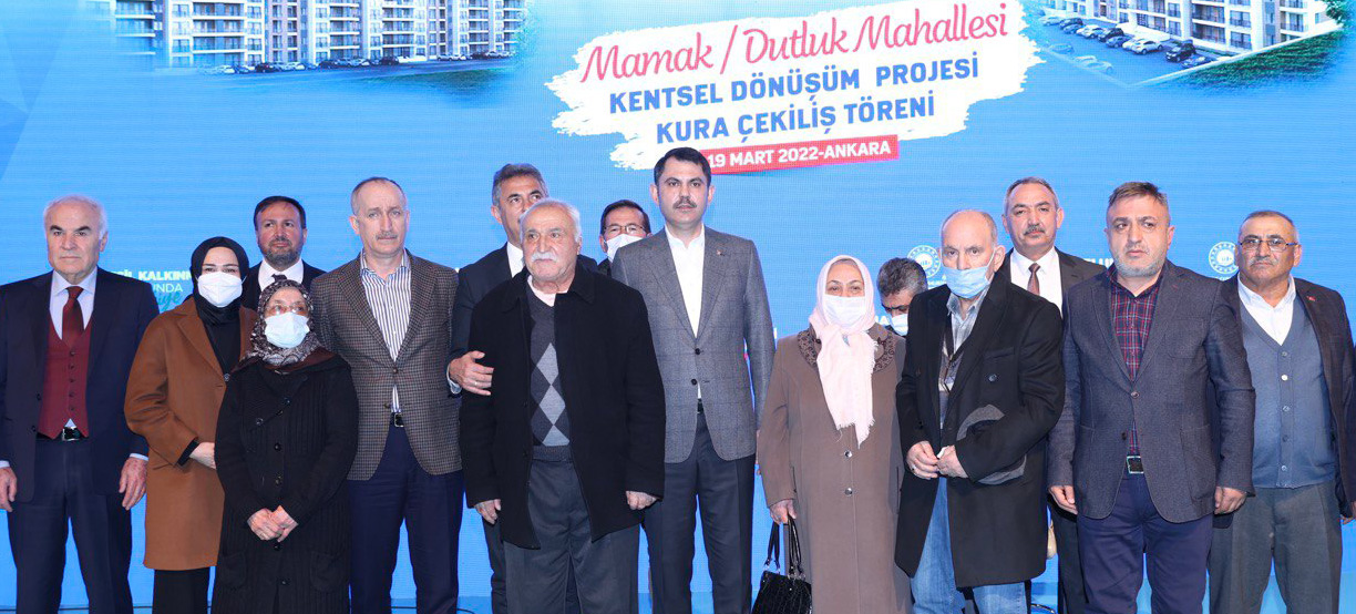 BAKAN KURUM ANKARA MAMAK’TA 548 KONUTUN KURA ÇEKİM TÖRENİNE KATILDI