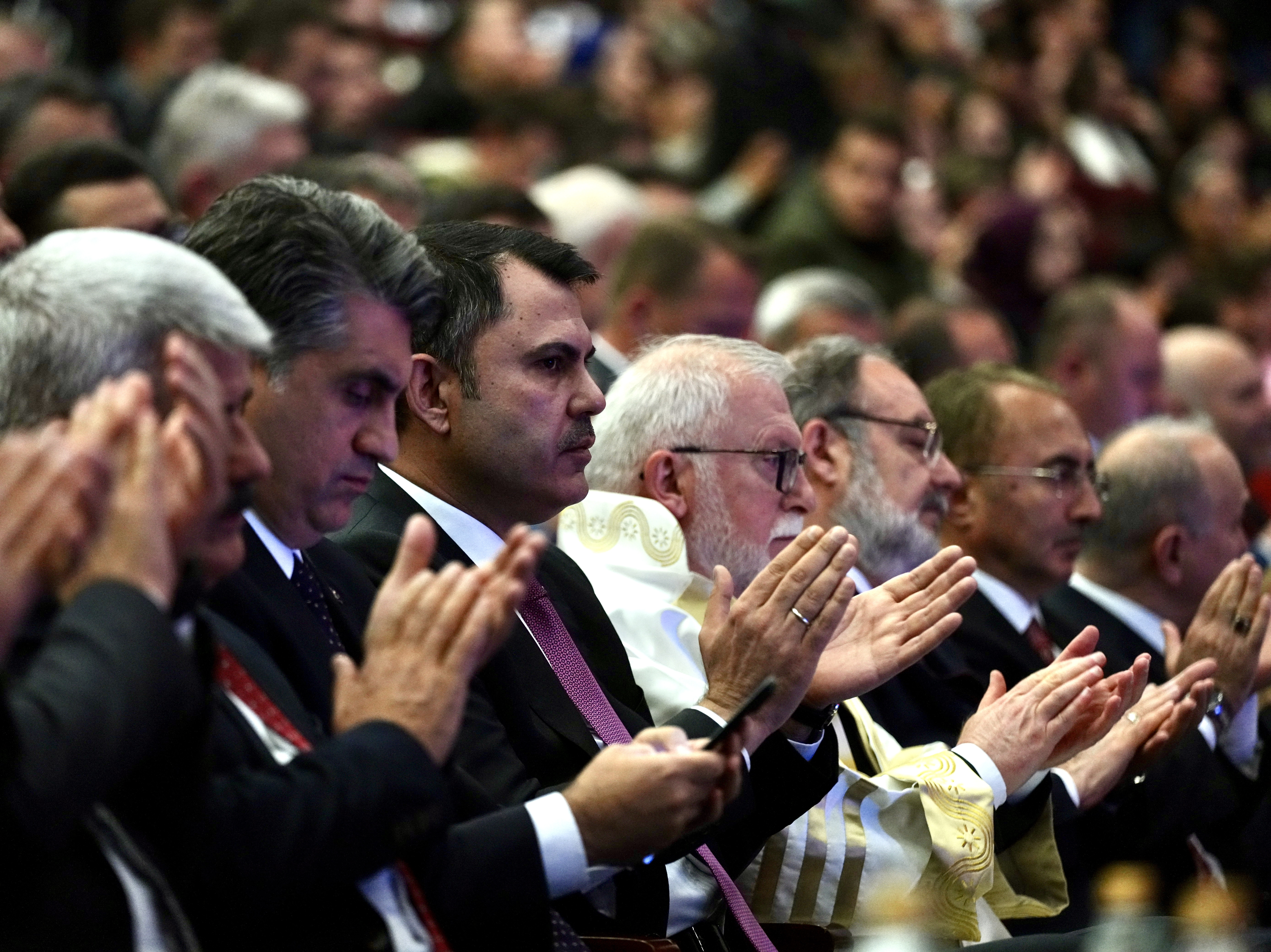 BAKAN KURUM, BOLU İZZET BAYSAL ÜNİVERSİTESİ’NİN 2024-2025 AKADEMİK YILI AÇILIŞ TÖRENİ’NDE KONUŞTU