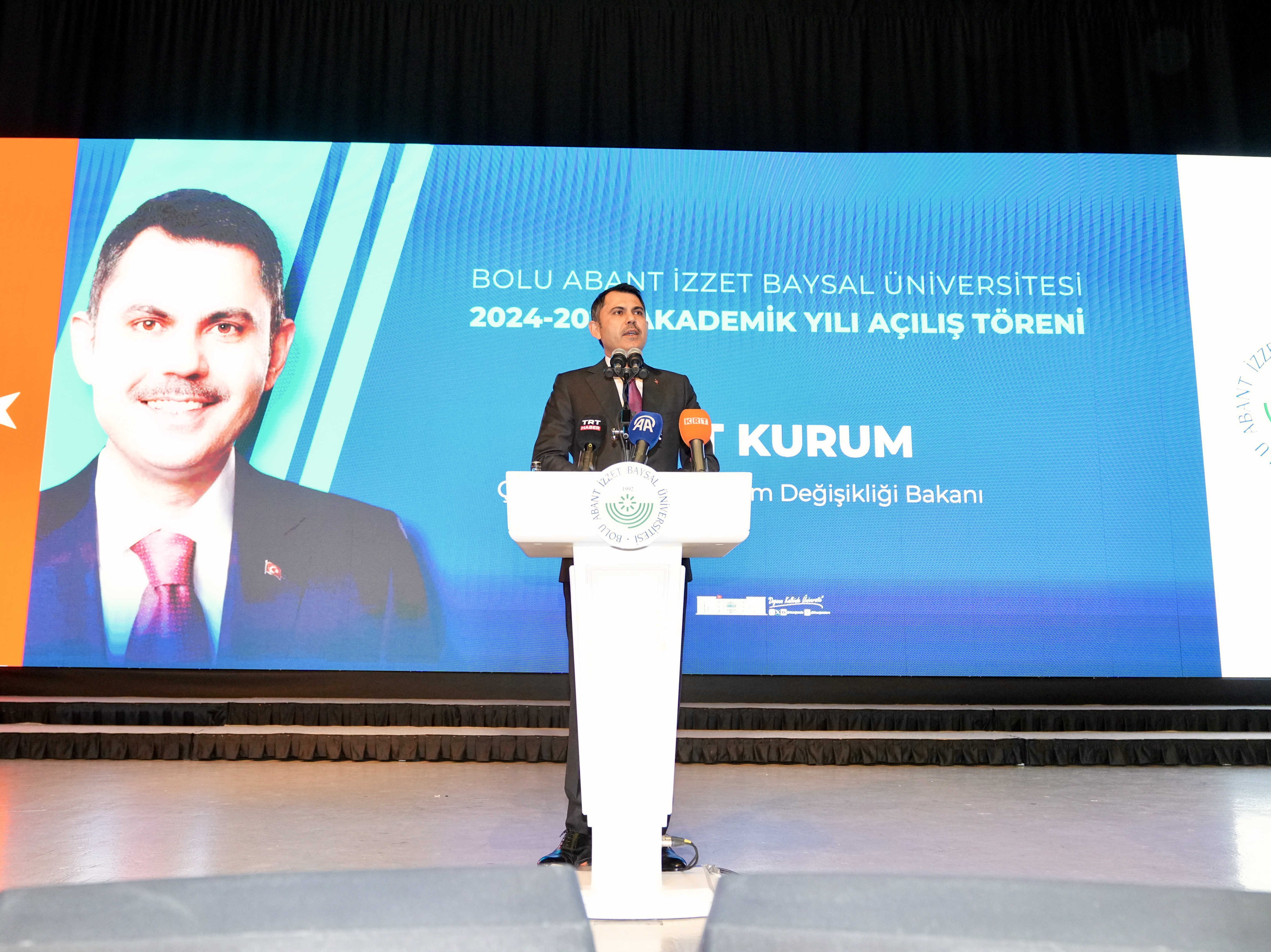 BAKAN KURUM, BOLU İZZET BAYSAL ÜNİVERSİTESİ’NİN 2024-2025 AKADEMİK YILI AÇILIŞ TÖRENİ’NDE KONUŞTU